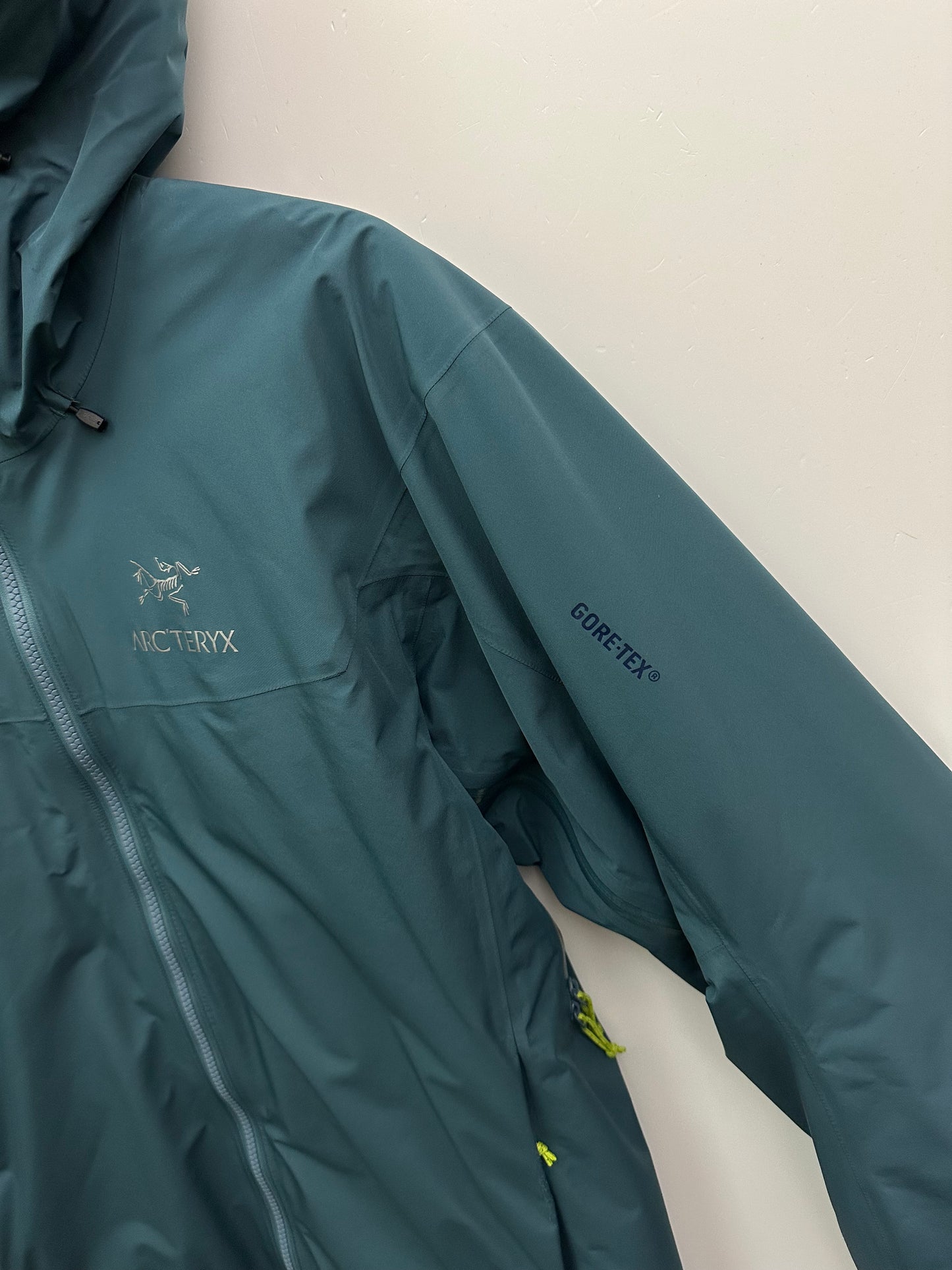 Arc’teryx Fission SL Jacket Hinto Blue Men’s M Medium Gore-Tex