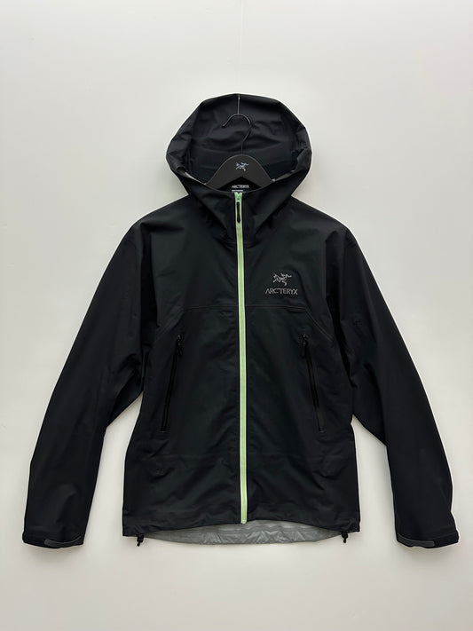 Arc’teryx Beta Jacket Black-Multi Men’s M Medium Gore-Tex