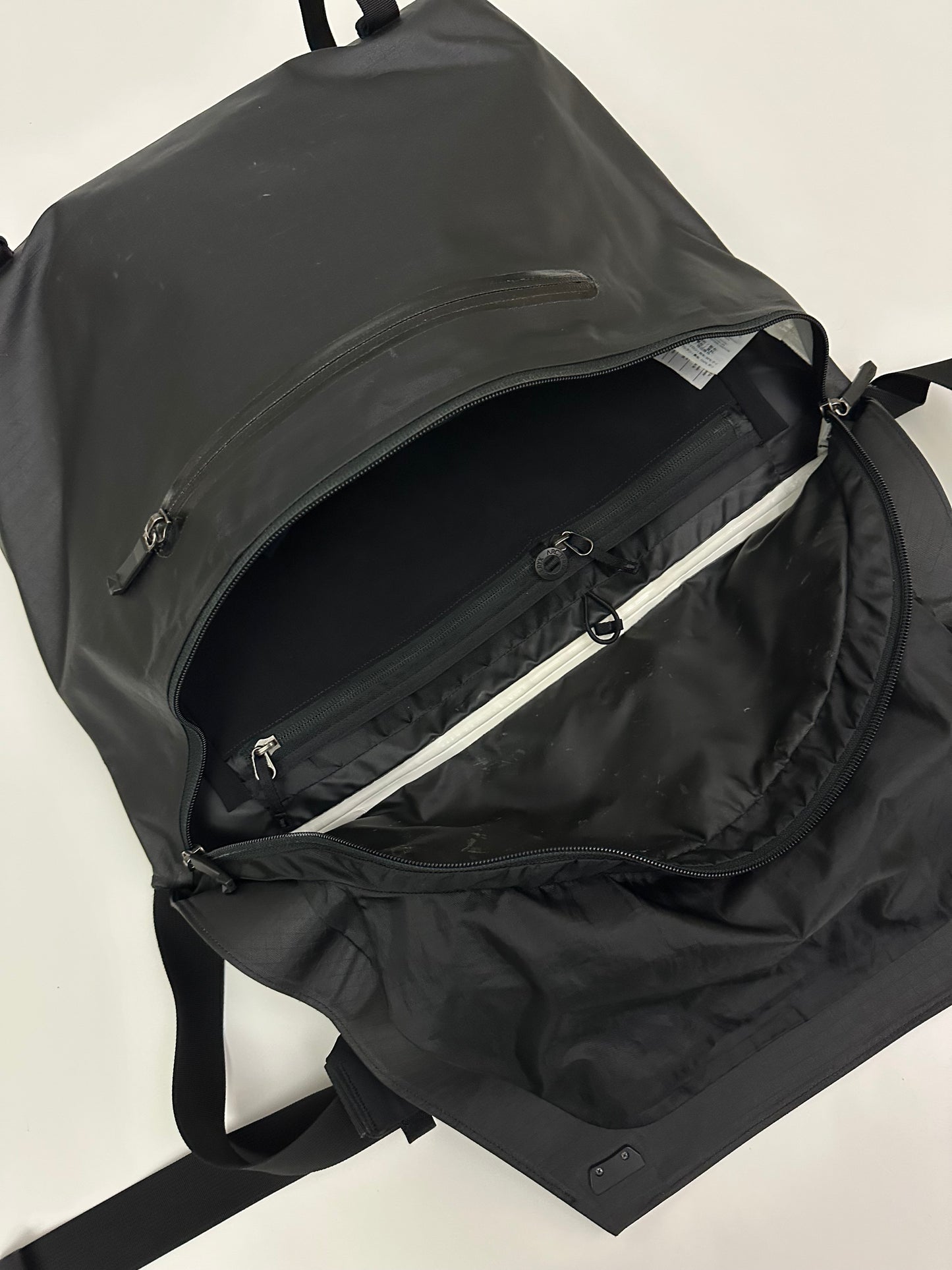 Arc’teryx Granville Courier 16 Bag Black