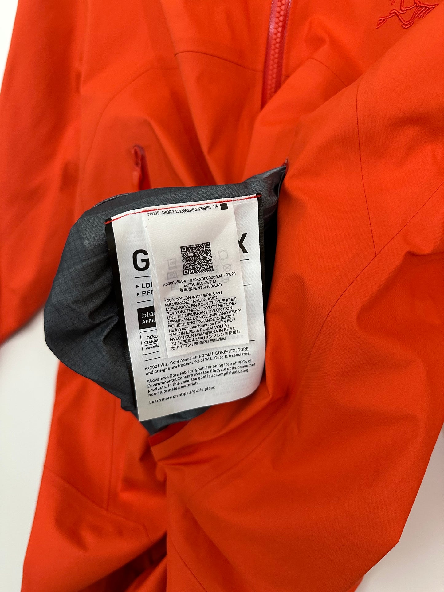 Arc’teryx Beta Jacket Solaris Orange Men’s M Medium Gore-Tex RECCO