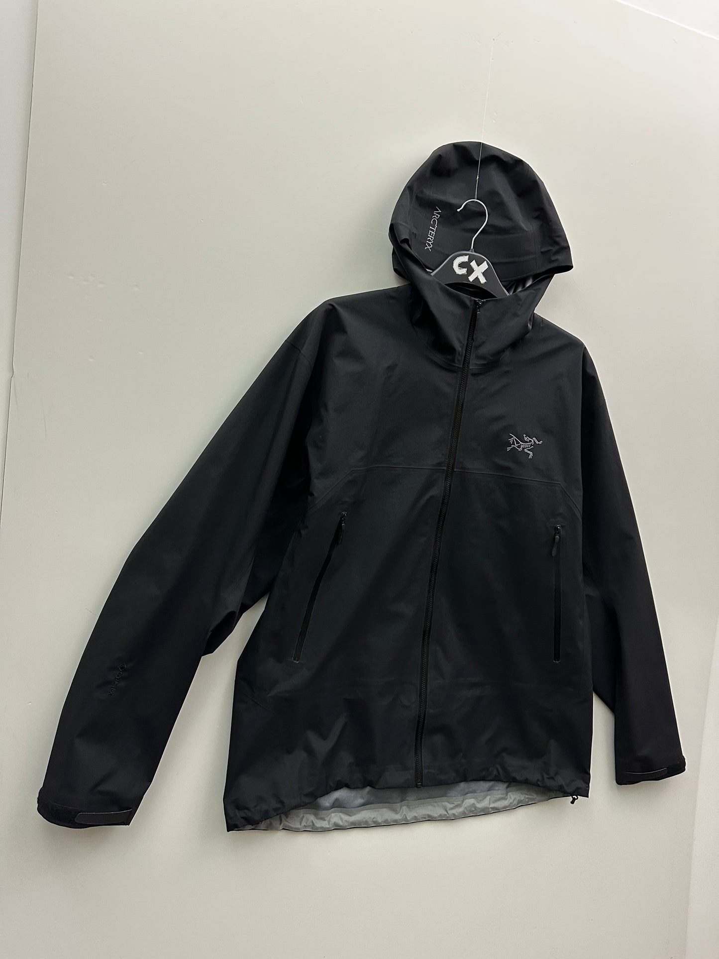 Arc’teryx Beta Jacket Black Men’s XL Extra Large Gore-Tex RECCO