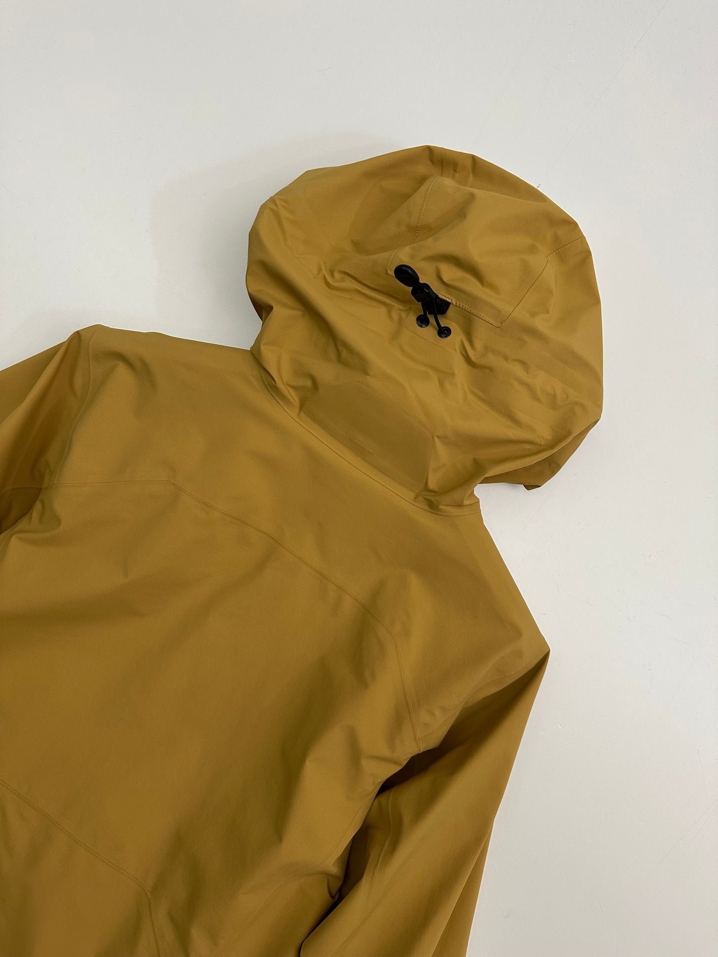 Arc’teryx Beta Coat Women’s XS Extra Small Gore-Tex