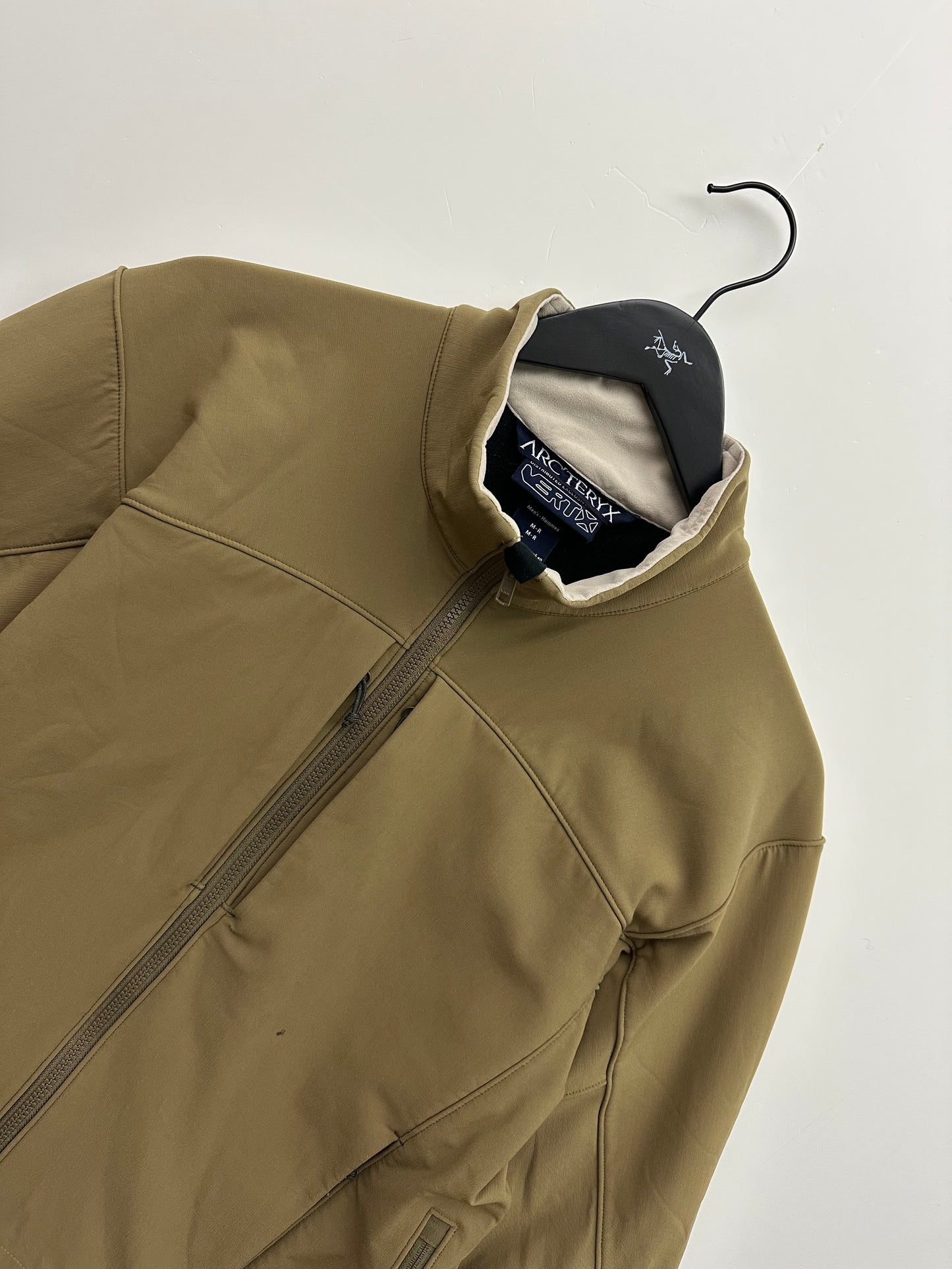 Arc’teryx LEAF VertX Justice Utility Jacket Men’s M Medium