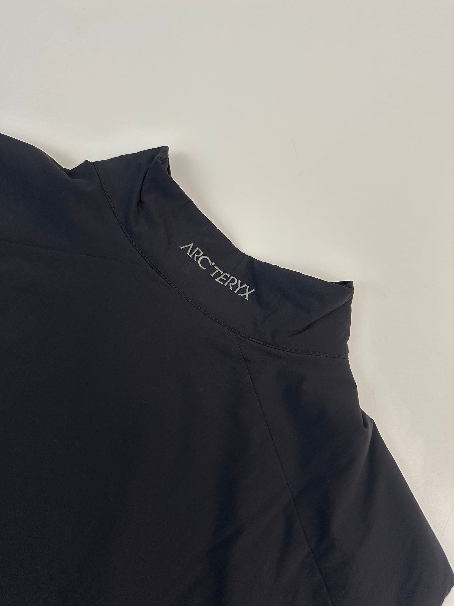 Arc’teryx Atom Vest Black Men’s XL Extra Large