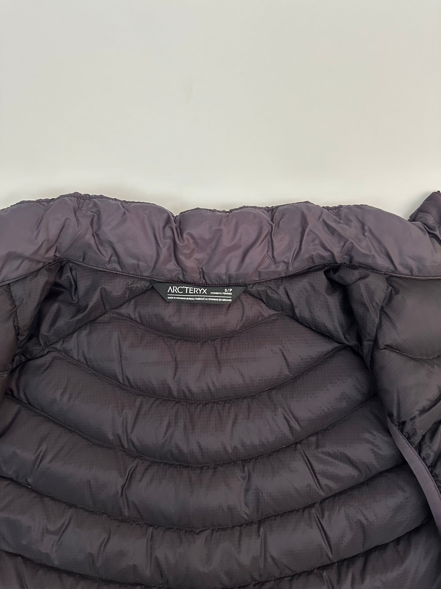 Arc’teryx Cerium LT Vest Purple Women’s S Small
