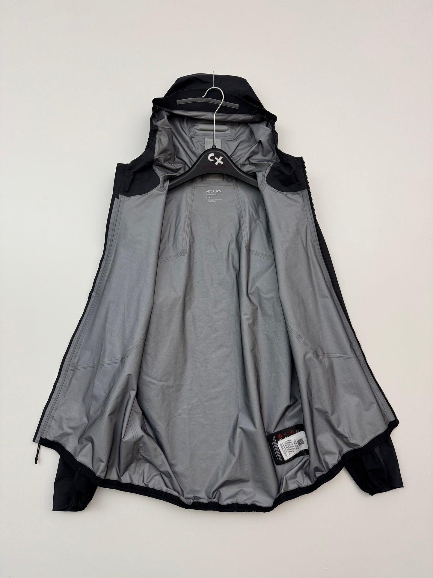 Arc'teryx Norvan Shell Jacket Black Grey Men's Small Gore-Tex RECCO