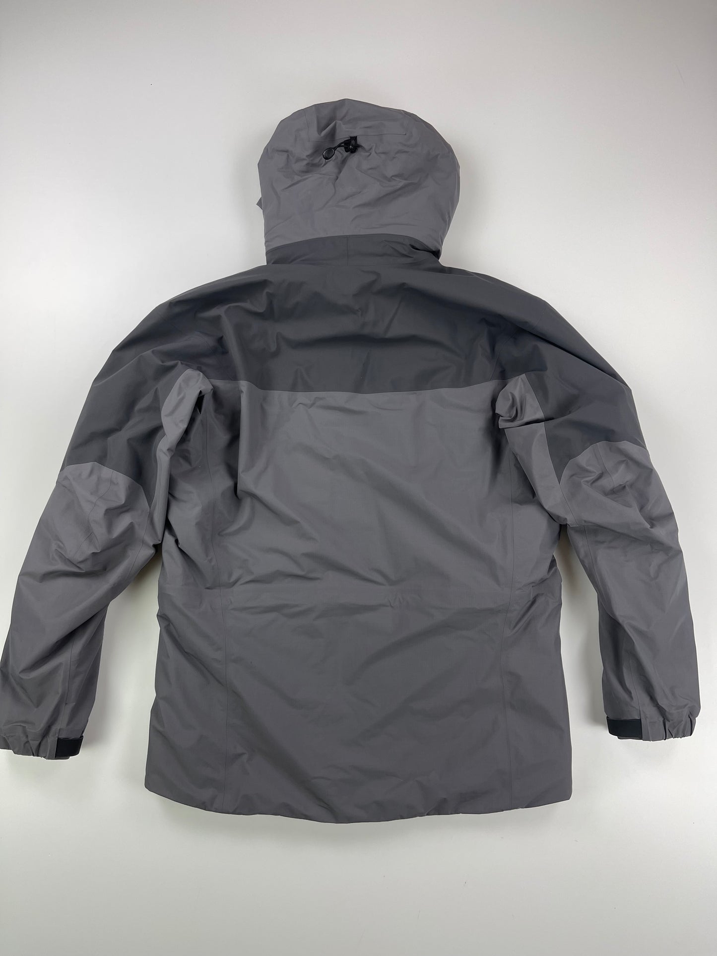 Arc’teryx Fission SV Jacket Anvil Grey Men’s L Large Gore-Tex