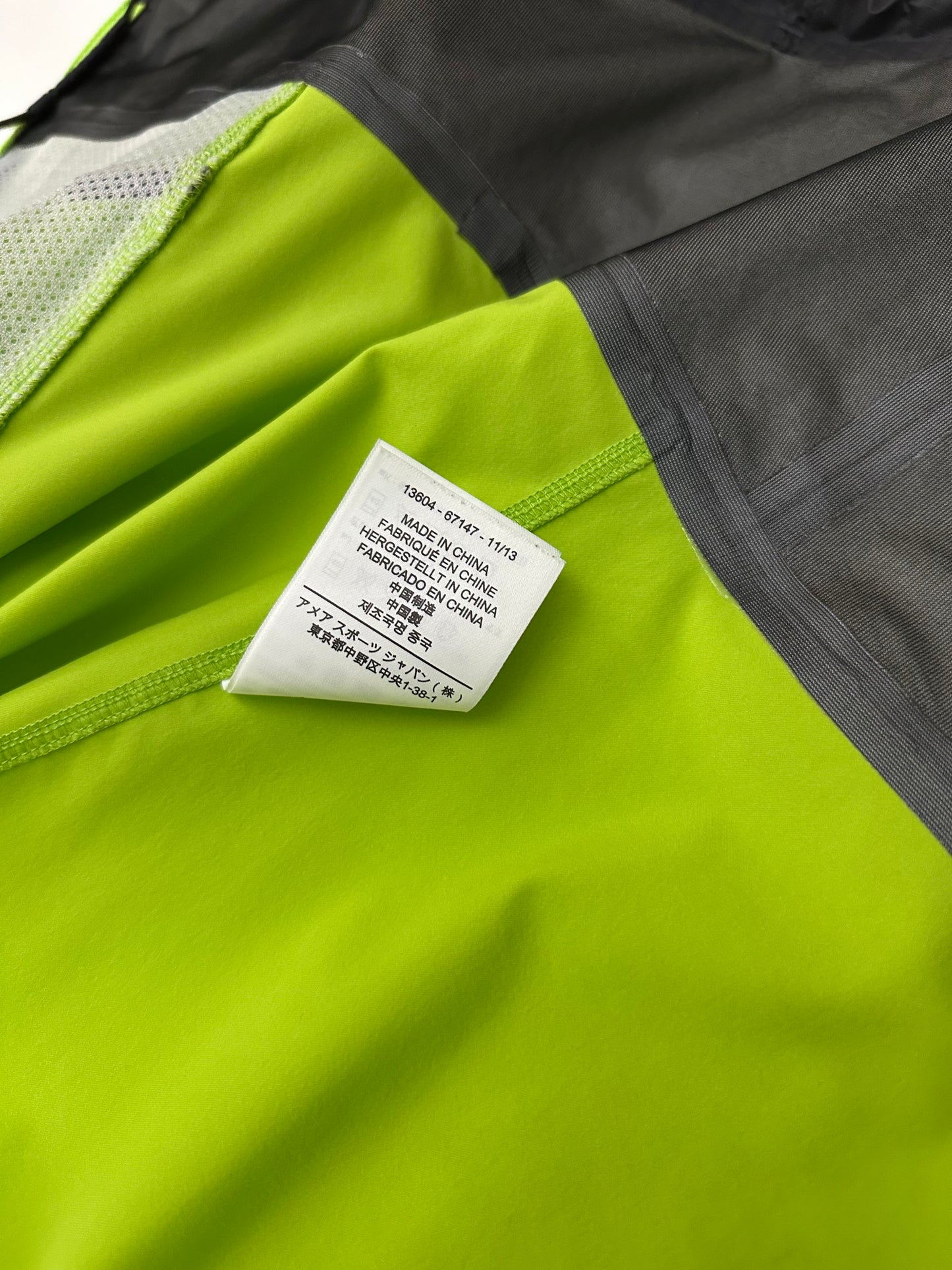Arc’teryx Alpha Comp Hoody Mantis Green Men’s S Small Gore-Tex Hybrid
