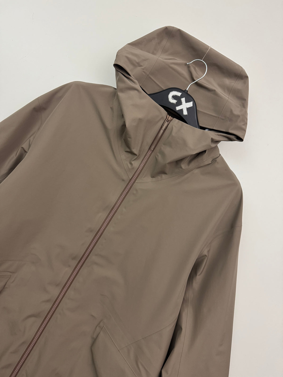 Arc'teryx Veilance Monitor Coat Soil Brown Men's M Medium Gore-Tex