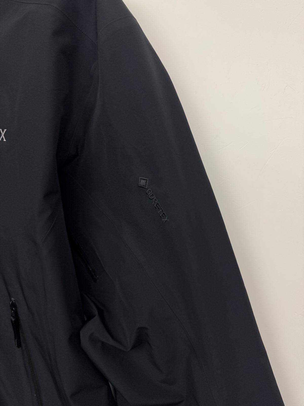 Arc'teryx Beta LT Jacket Black Men's S Small Gore-Tex