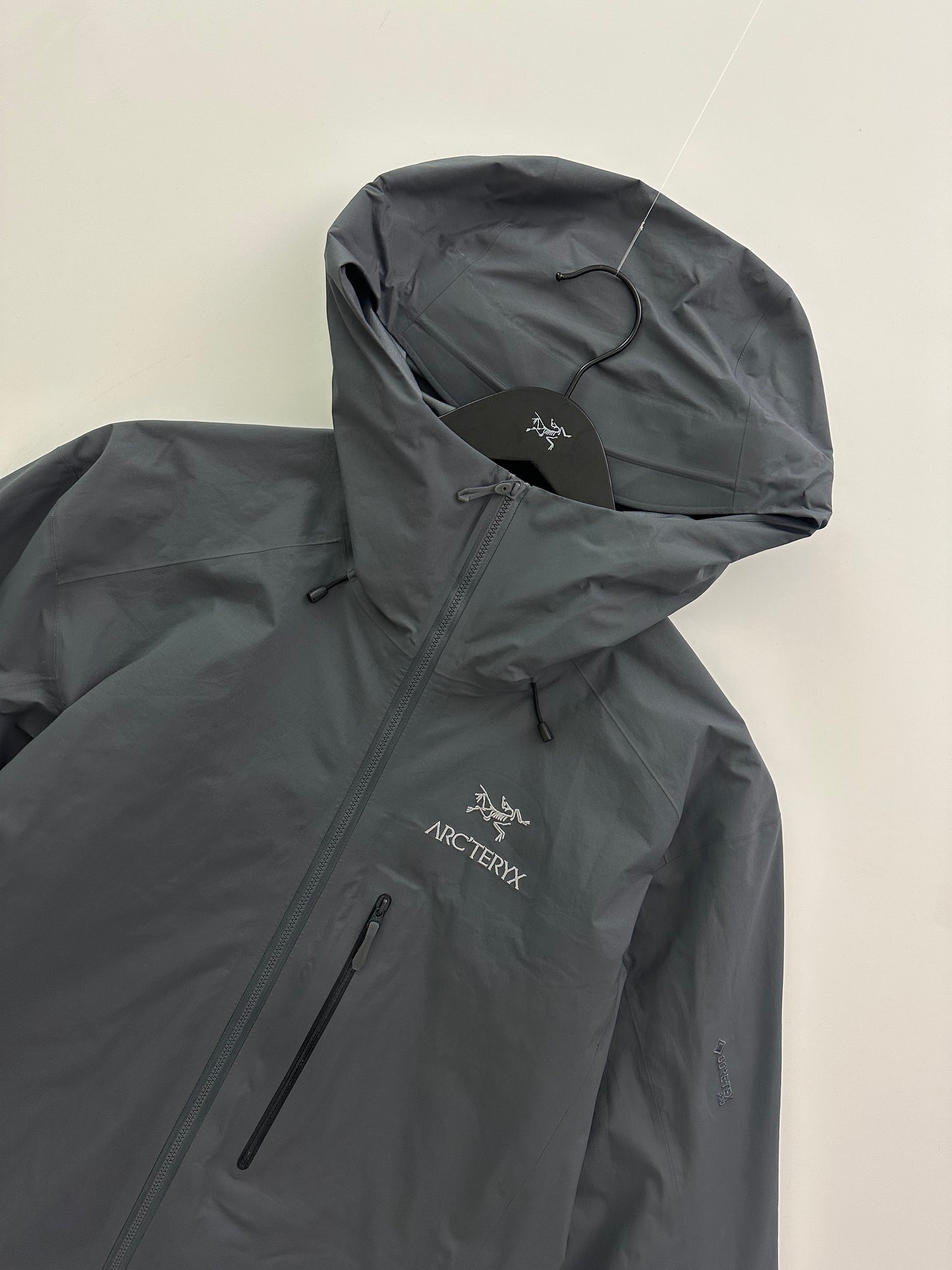 Arc’teryx Alpha FL Jacket Grey Men’s M Medium Gore-Tex Pro