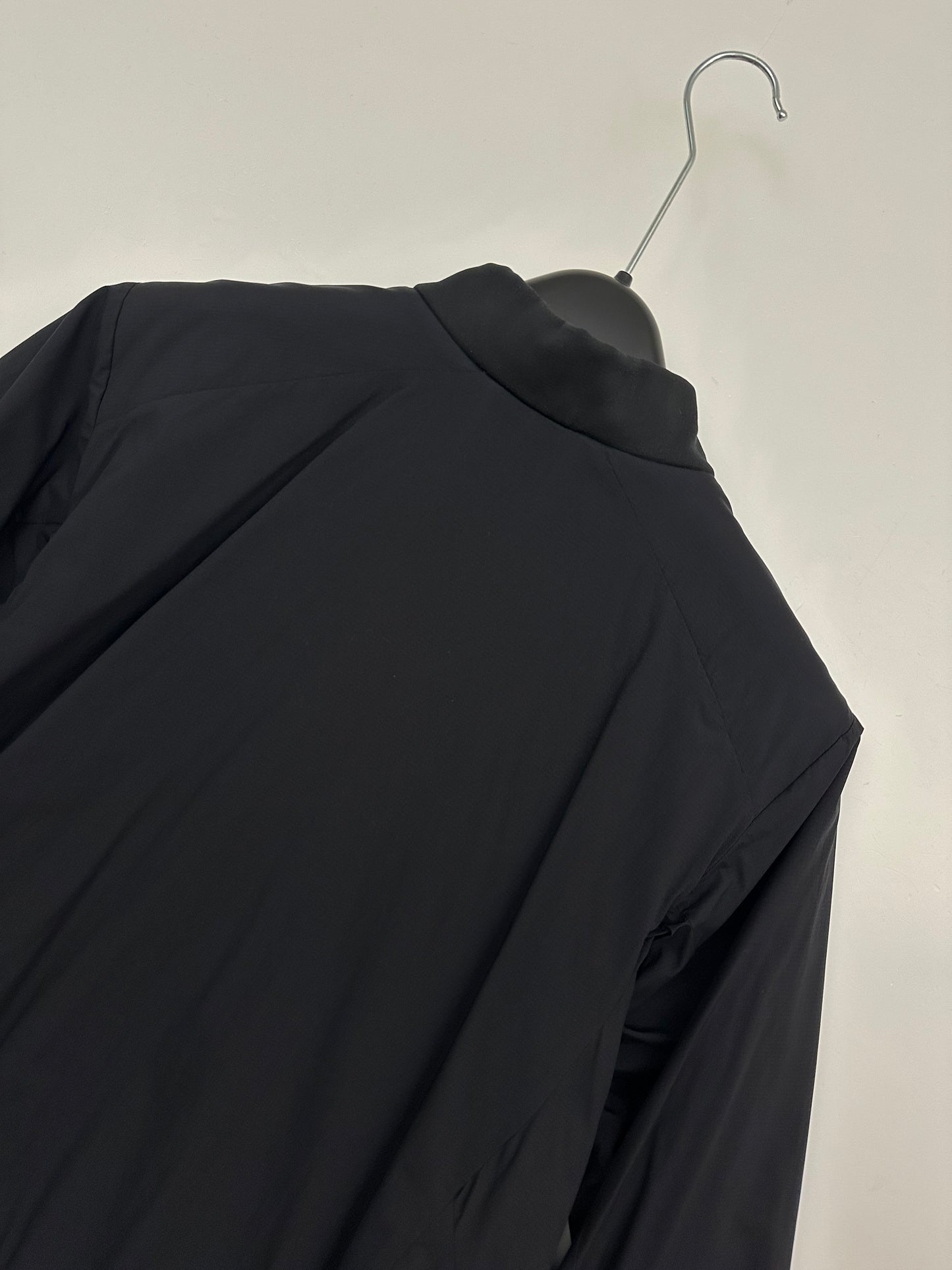 Arc’teryx Atom LT Short Jacket Black Women’s S Small