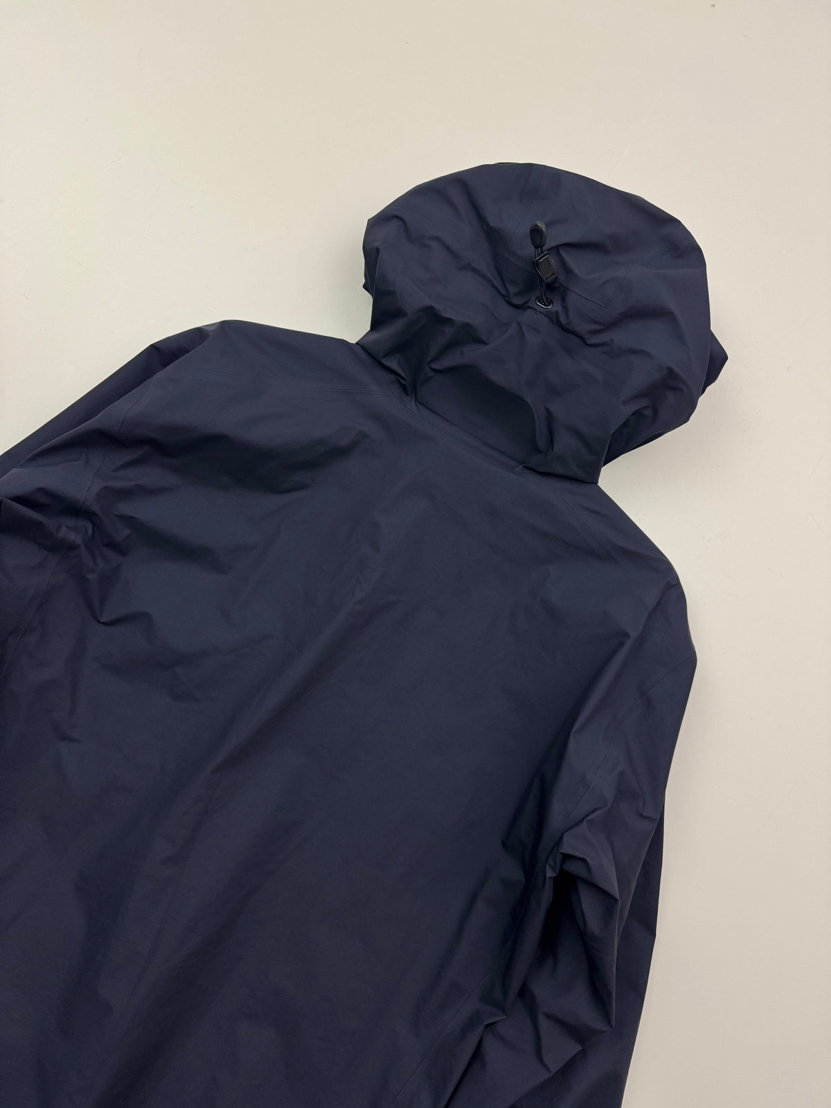 Arc’teryx Beta Jacket Black Sapphire Men's M Medium Gore-Tex