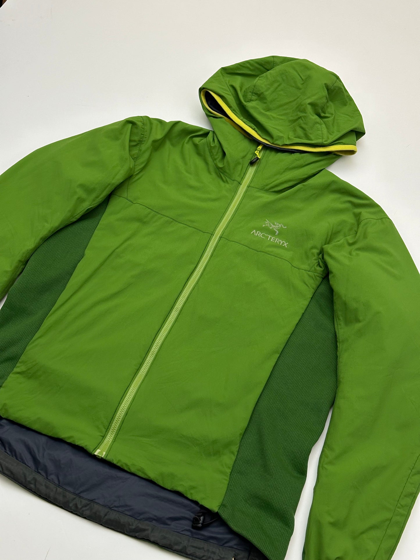 Arc’teryx Atom LT Hoody Wheatgrass Green Men’s S Small