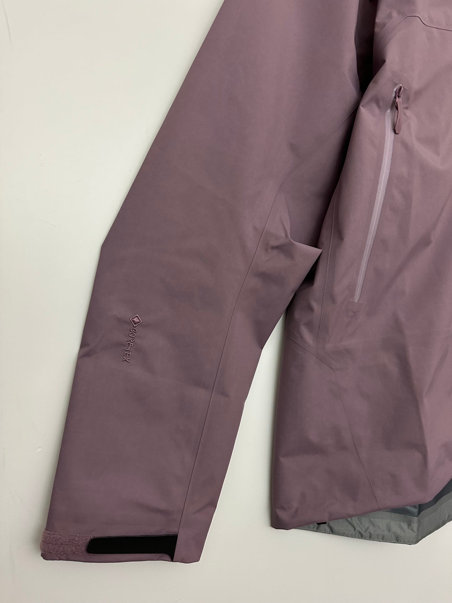 Arc’teryx Beta Jacket Interstellar Men’s XL Extra Large Gore-Tex RECCO