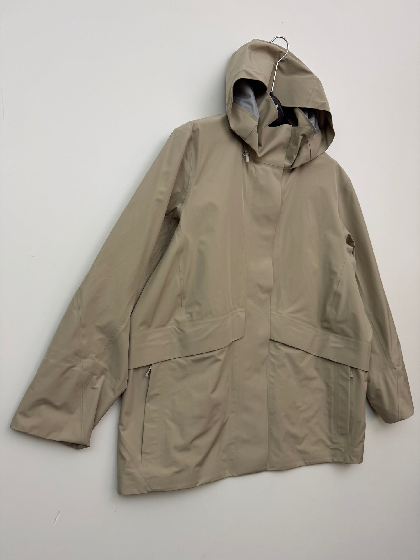 Arc'teryx Veilance Ifora Jacket Women's L Large Gore-Tex