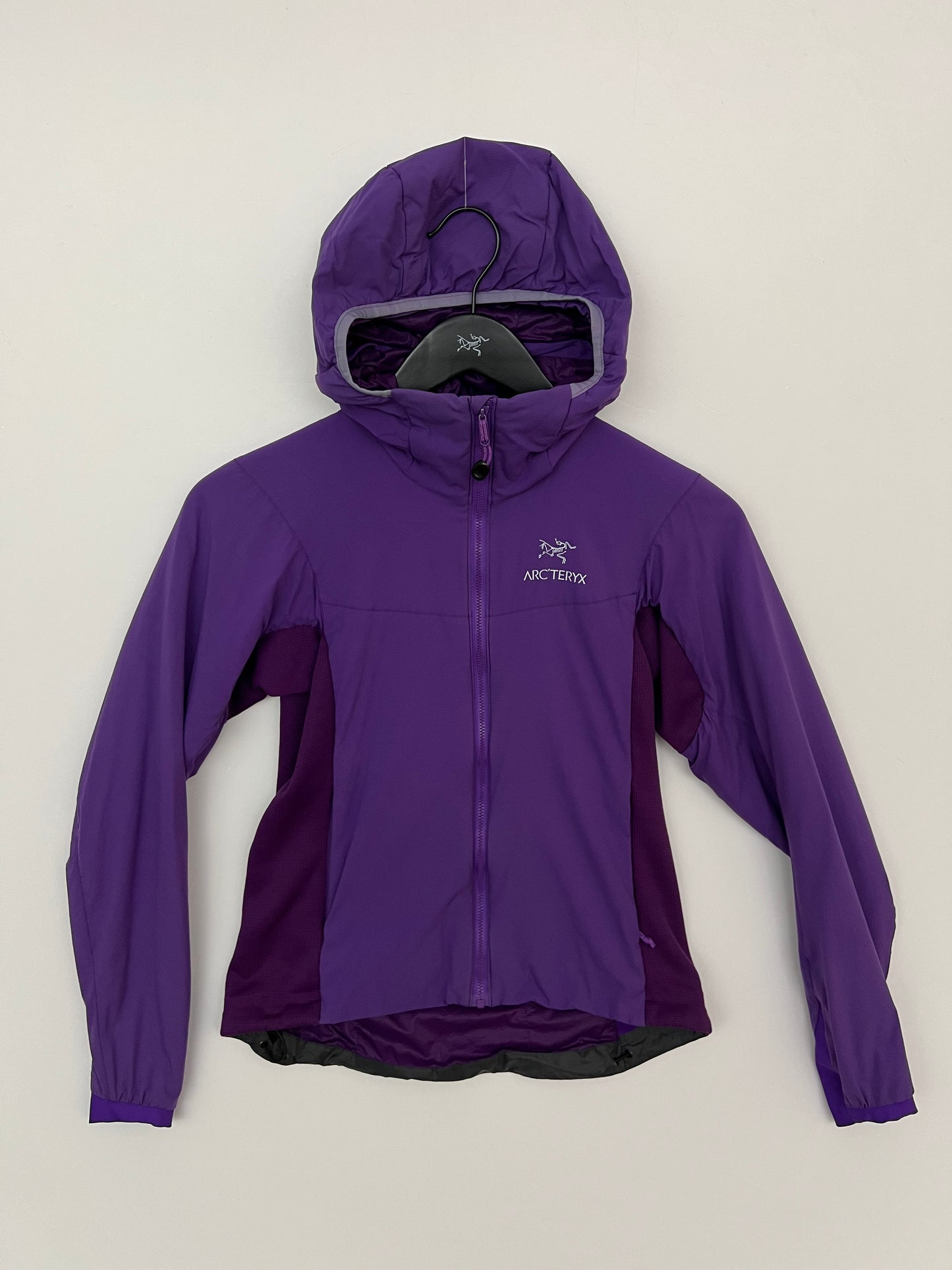 Arc’teryx Atom LT Hoody Purple Women’s XS Extra Small