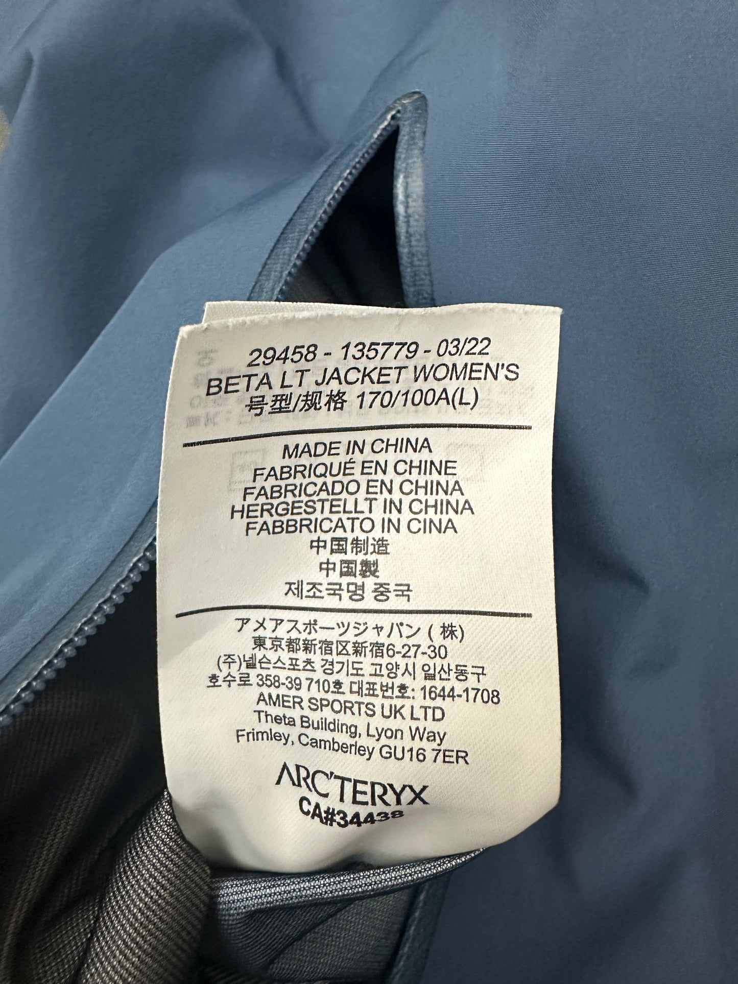 Arc’teryx Beta LT Jacket Moonlit Blue Women’s L Large Gore-Tex