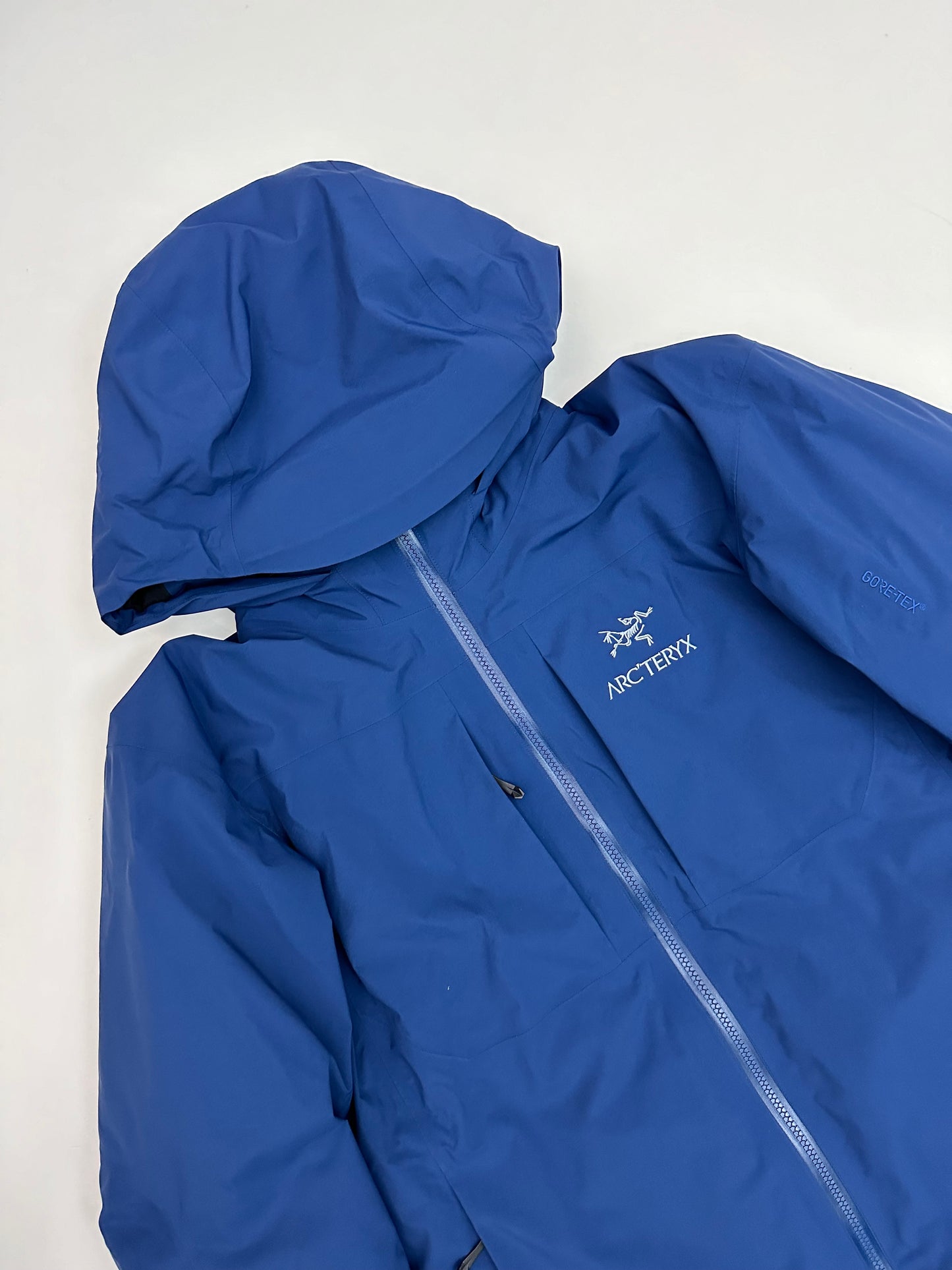 Arc’teryx Fission SV Jacket Triton Blue Men’s M Medium Gore-Tex