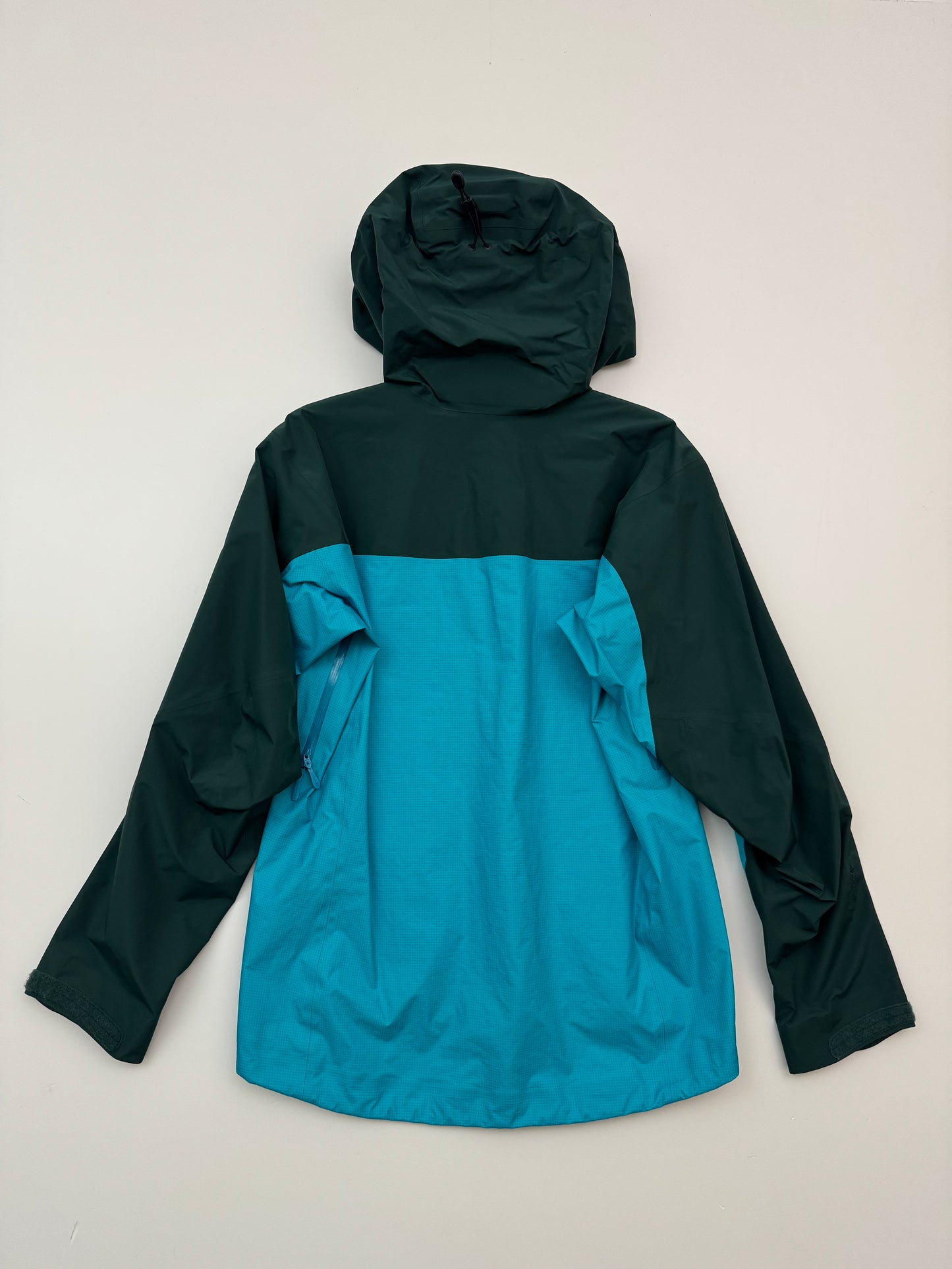 Arc’teryx Alpha Jacket Blue Tetra / Pytheas Men’s Medium Gore-Tex Pro RECCO