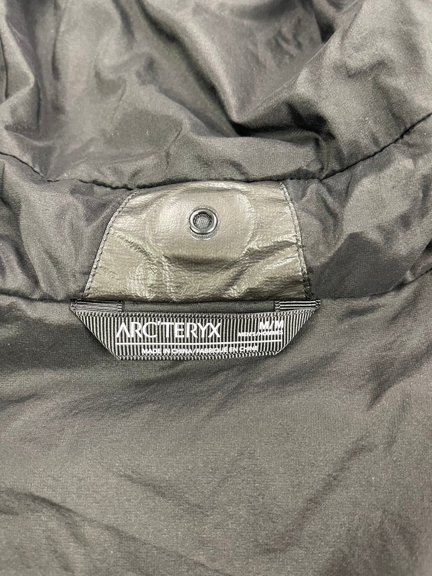 Arc’teryx Norvan SL Insulated Hoody Black M Medium Gore-Tex