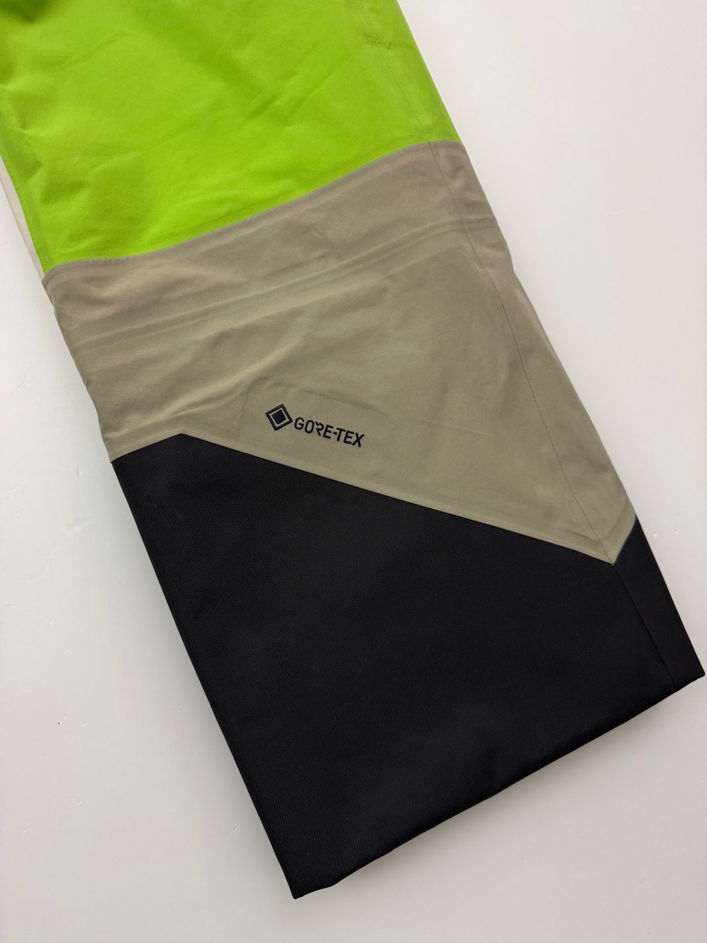 Peak Performance Gravity Pants Men's Medium Gore-Tex RECCO
