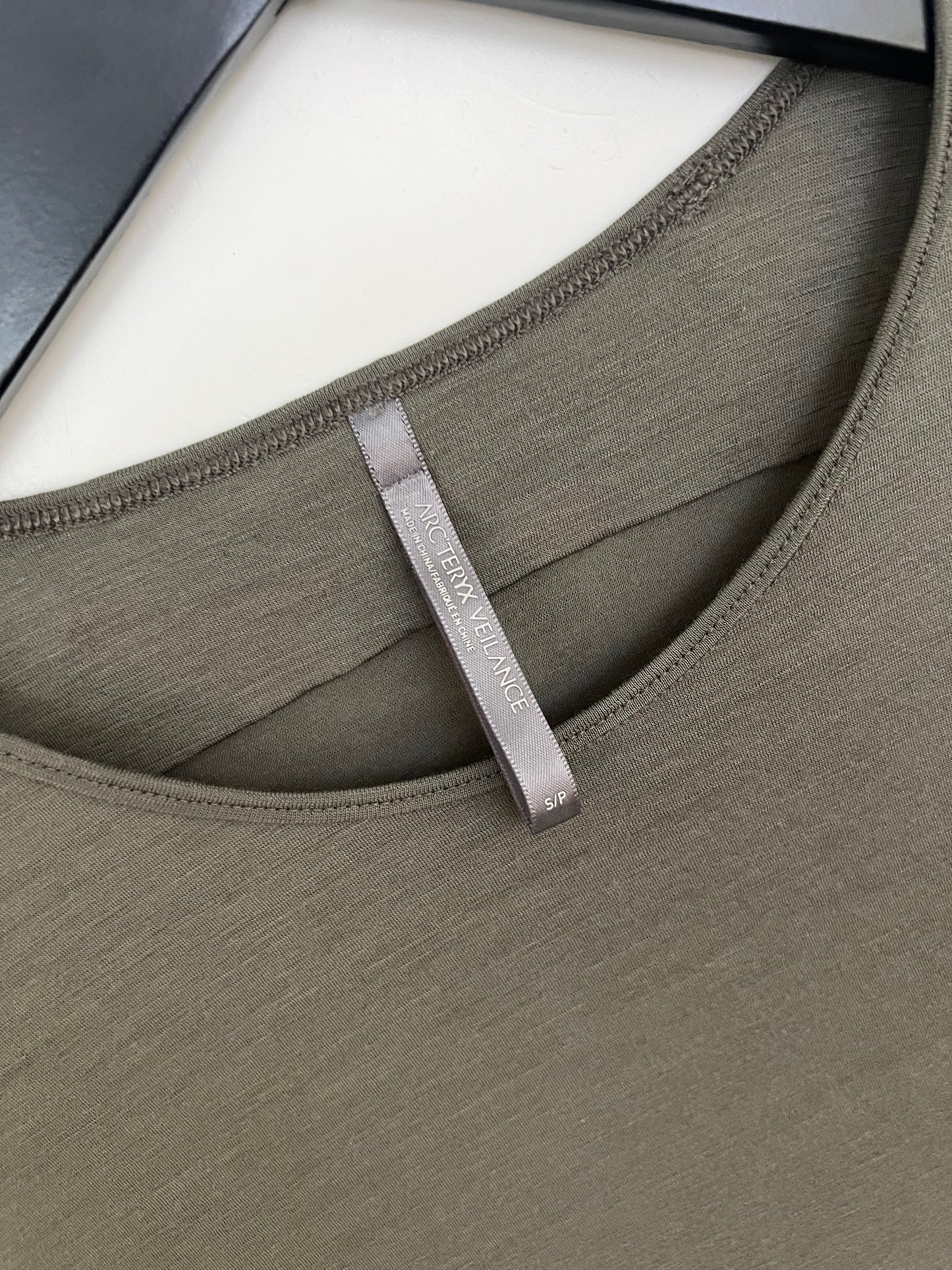 Arc’teryx Veilance Frame LS Tee Olive Green Men’s S Small Merino Wool