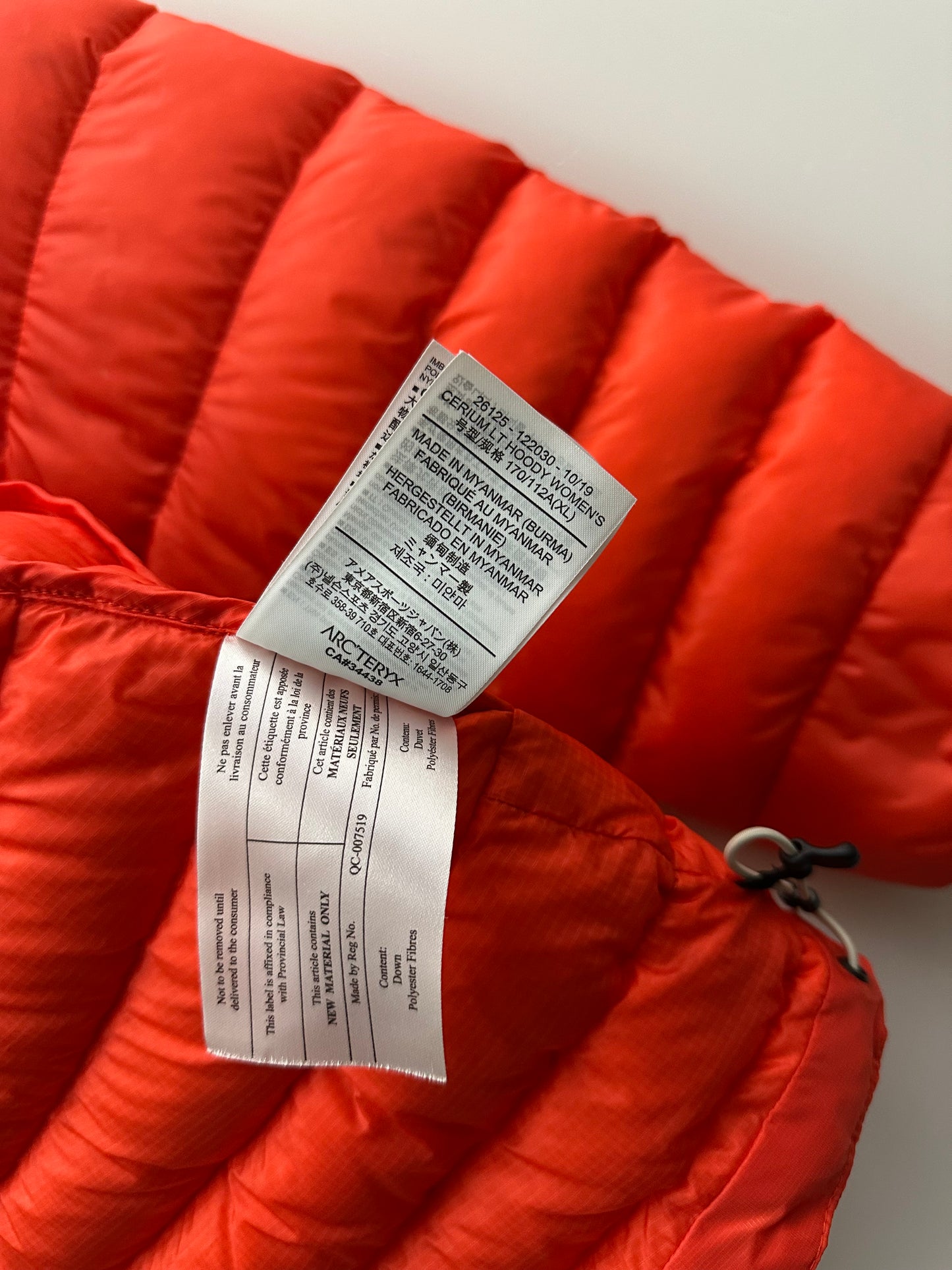Arc’teryx Cerium LT Hoody Orange Women’s XL Extra Large