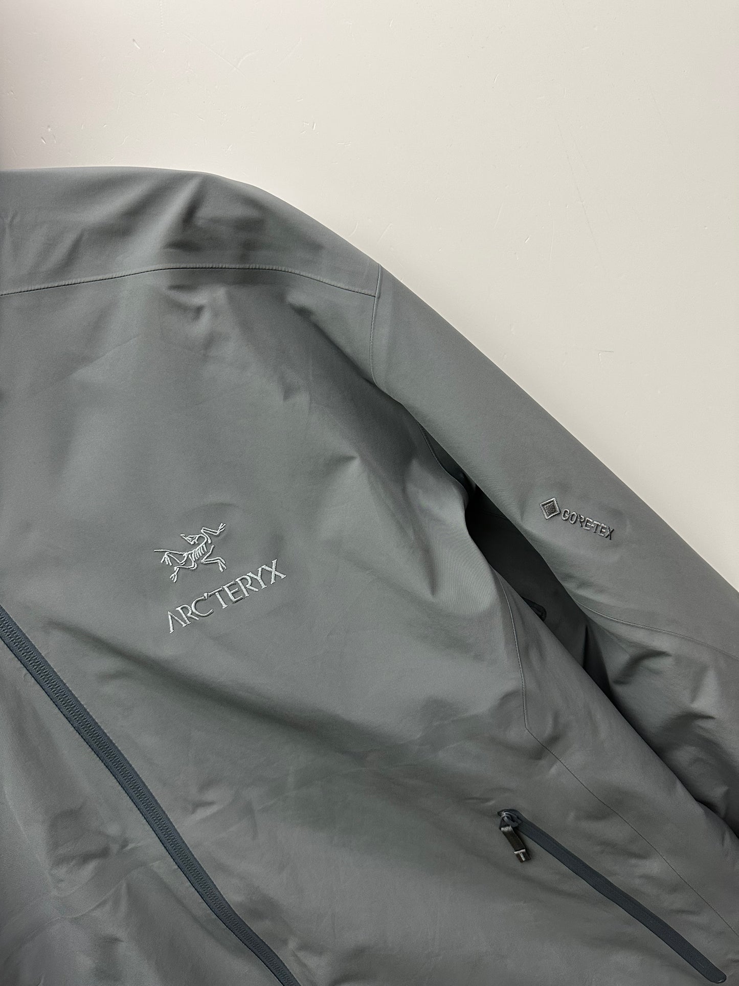 Arc’teryx Beta LT Jacket Binary Grey Men’s XXL Gore-Tex