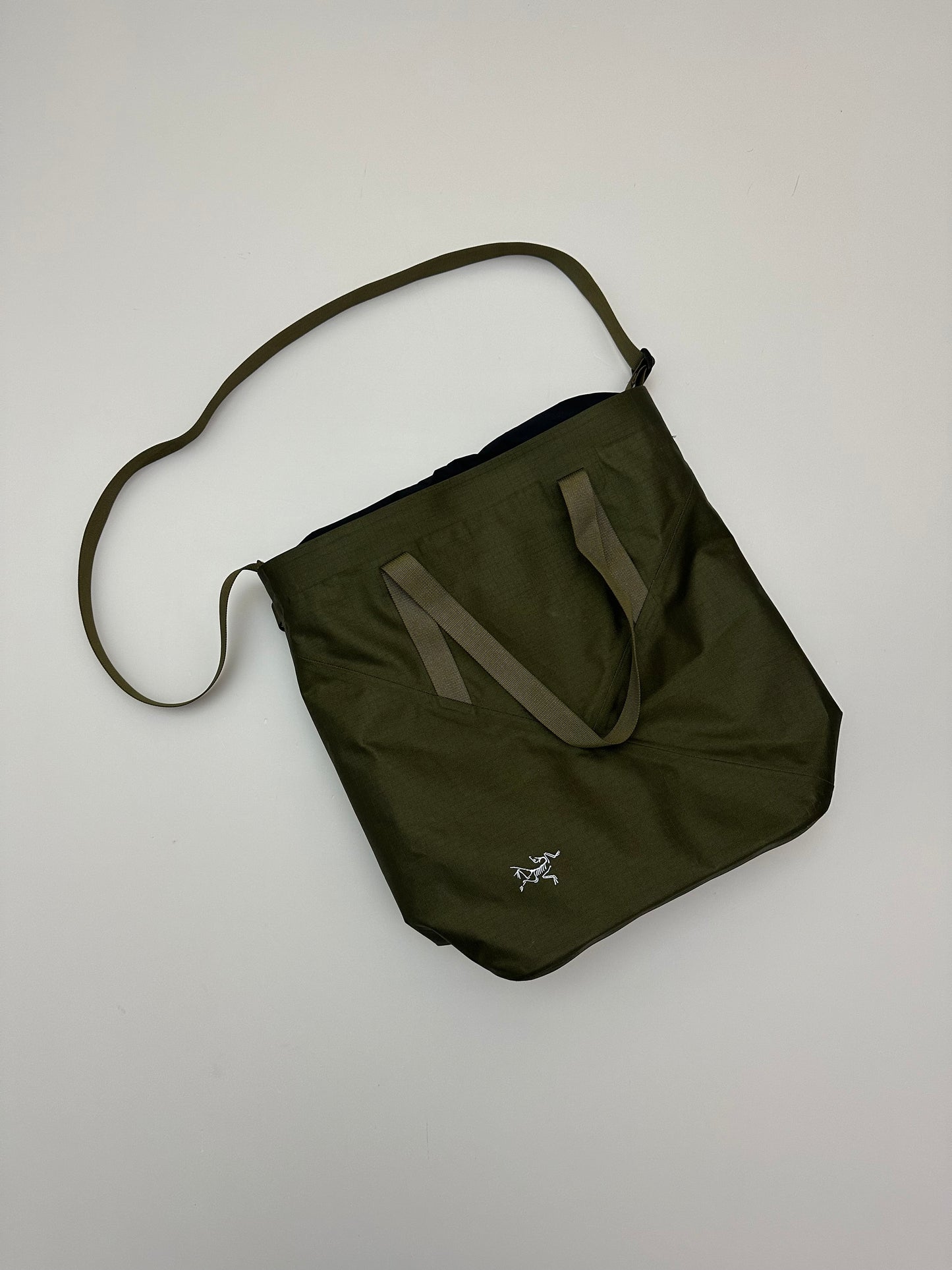 Arc’teryx Granville 18 Tote Bag Bushwhack Green