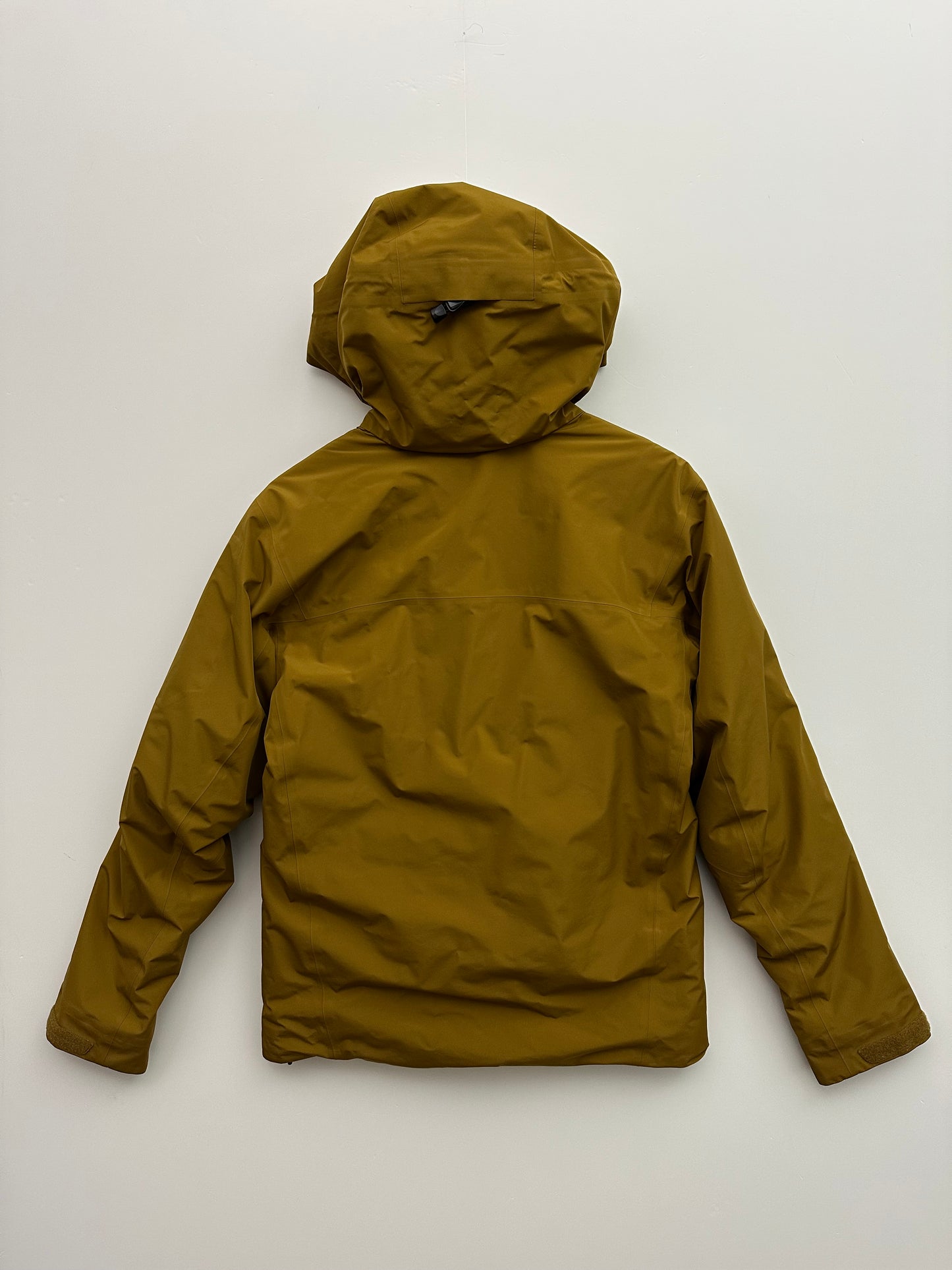 Arc’teryx Macai Jacket Yukon Gold Men’s M Medium Gore-Tex RECCO