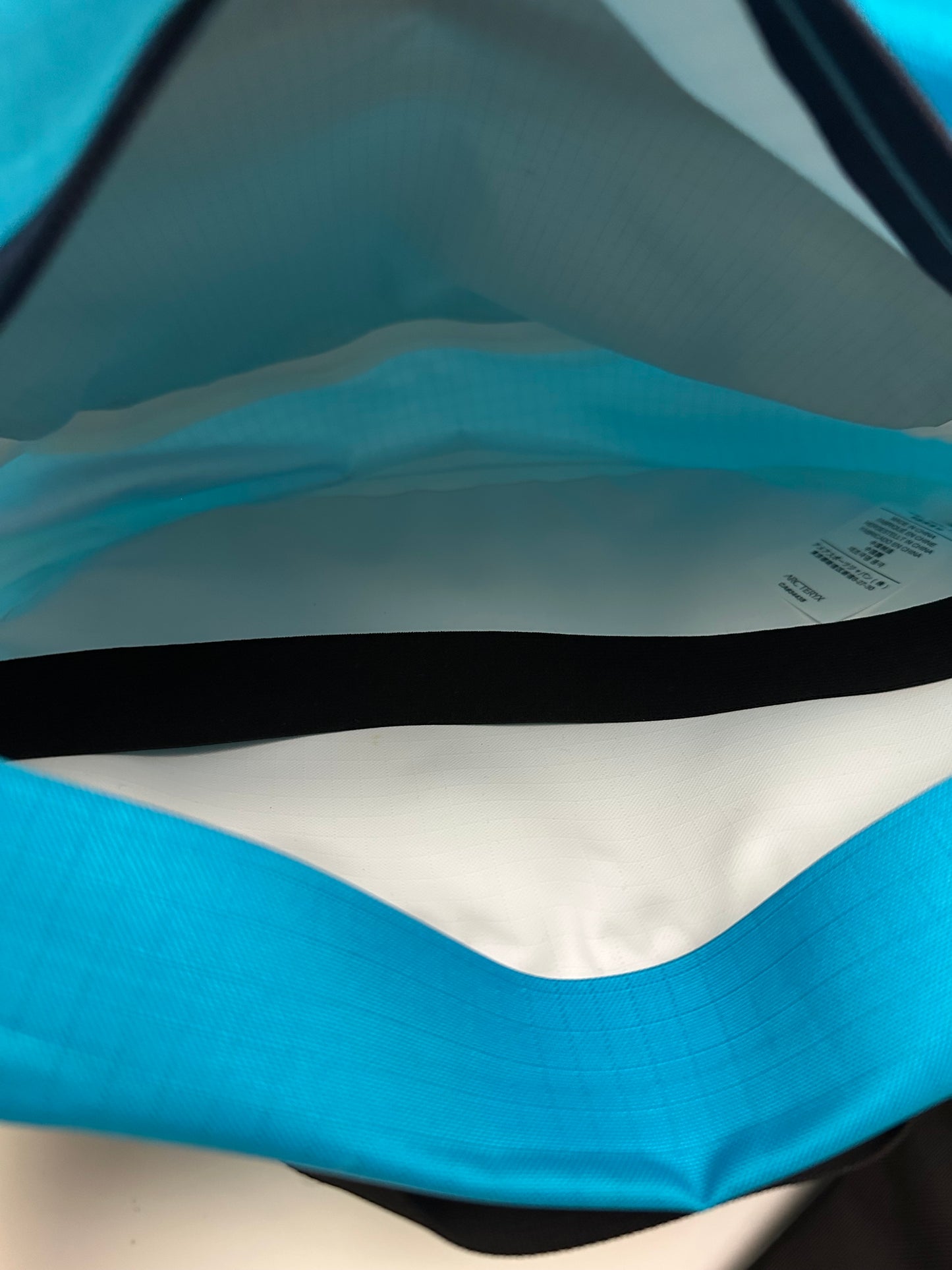 Arc’teryx Lunara 10 Shoulder Bag Blue