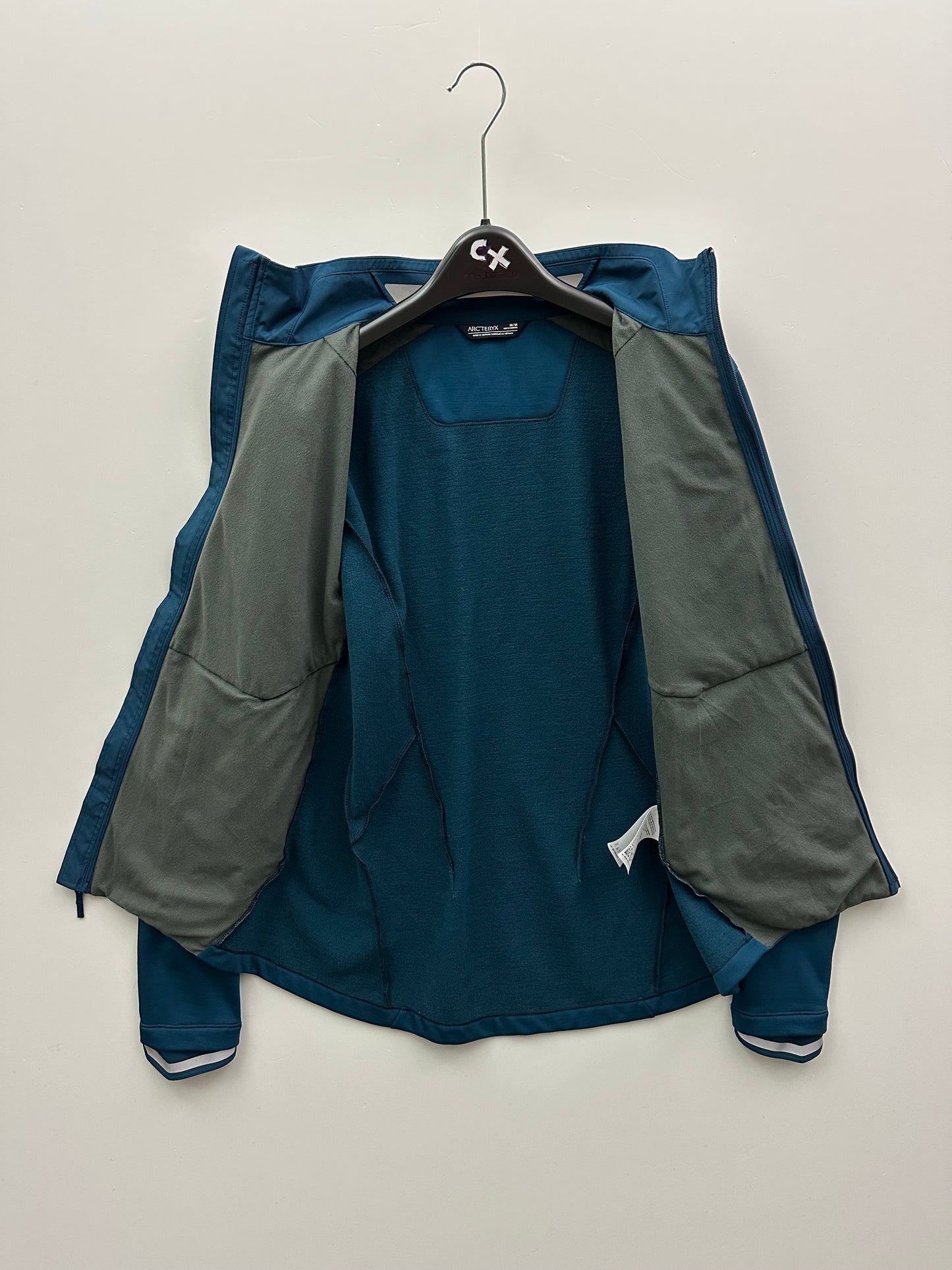 Arc’teryx A2B Comp Jacket Blue Men’s M Medium Gore-Tex Windstopper