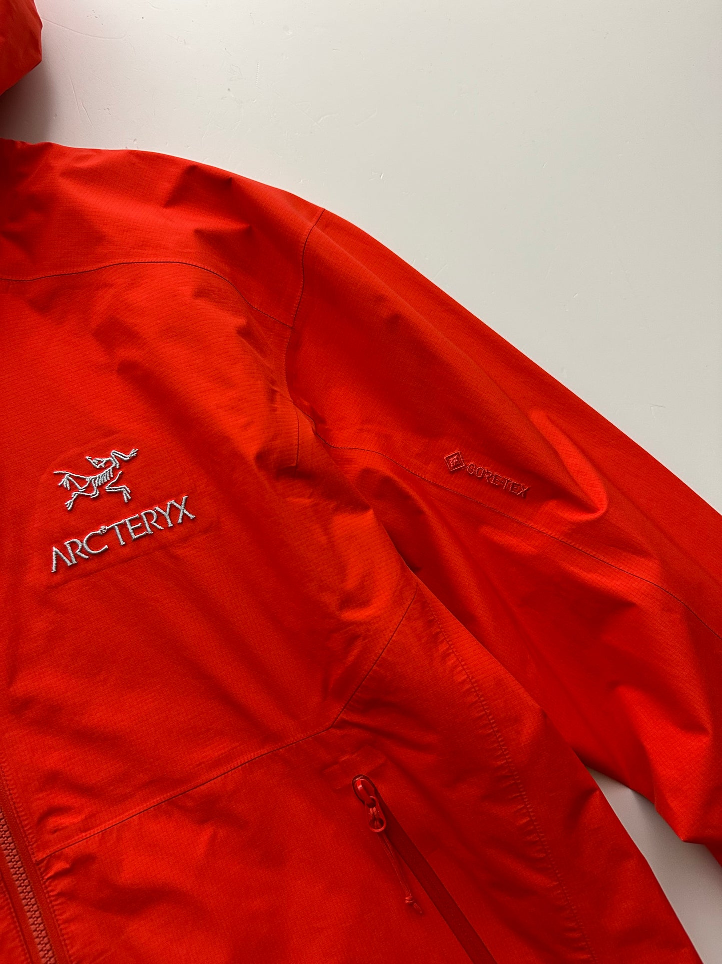 Arc’teryx Zeta FL Jacket Red Men’s M Medium Gore-Tex