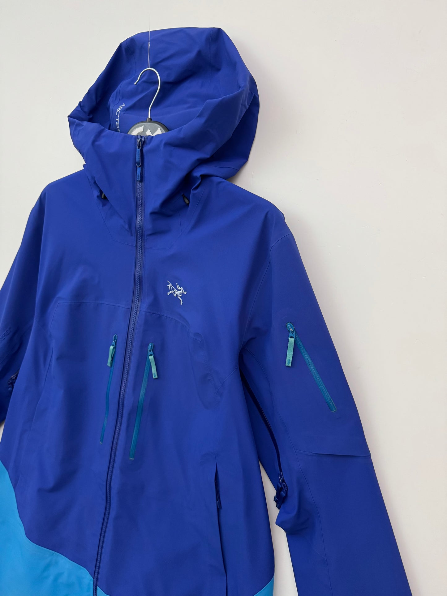 Arc'teryx Sentinel LT Jacket Women's XL Extra Large Blue Gore-Tex RECCO