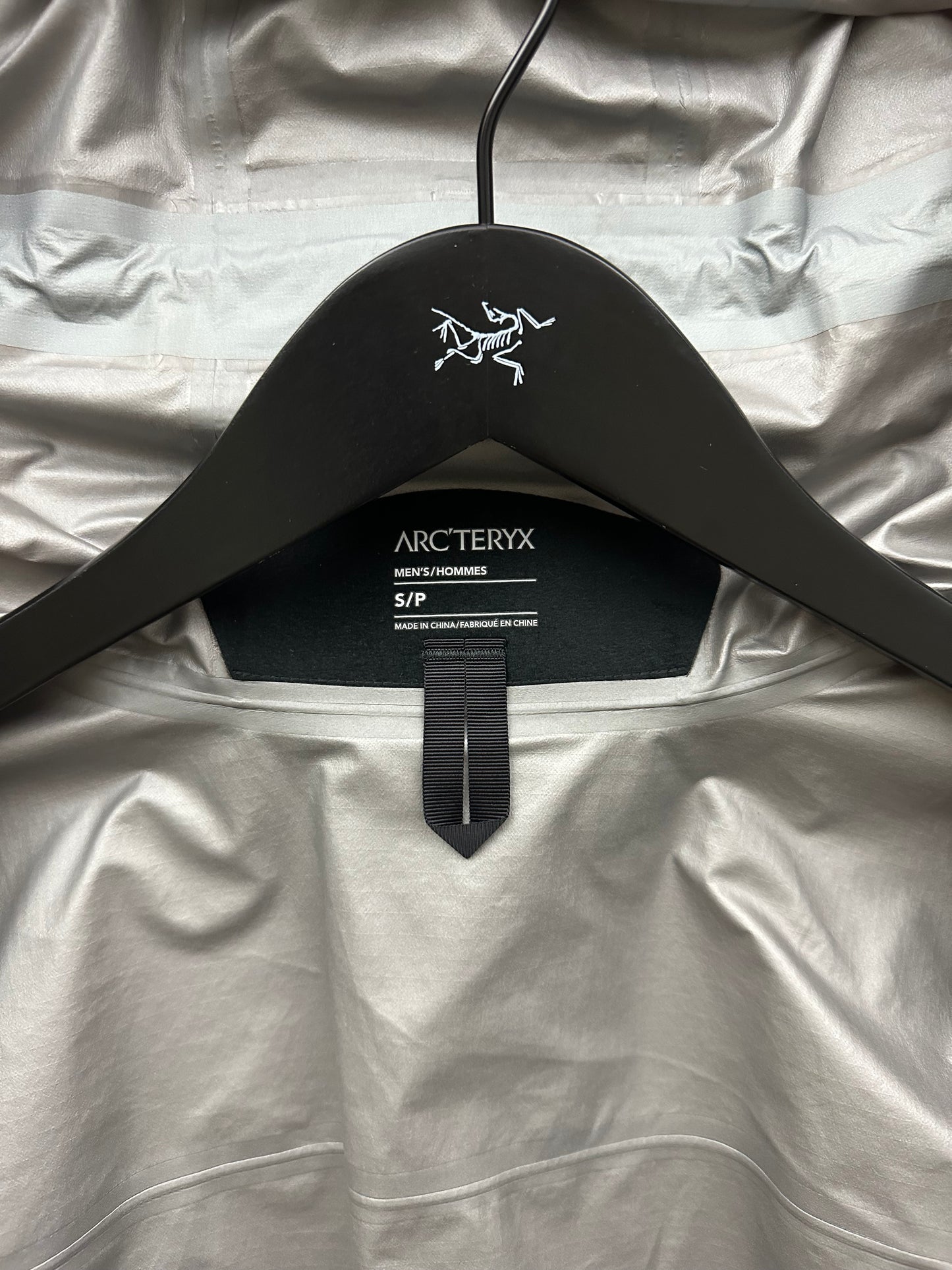 Arc’teryx Zeta SL Jacket Orange Men’s S Small Gore-Tex