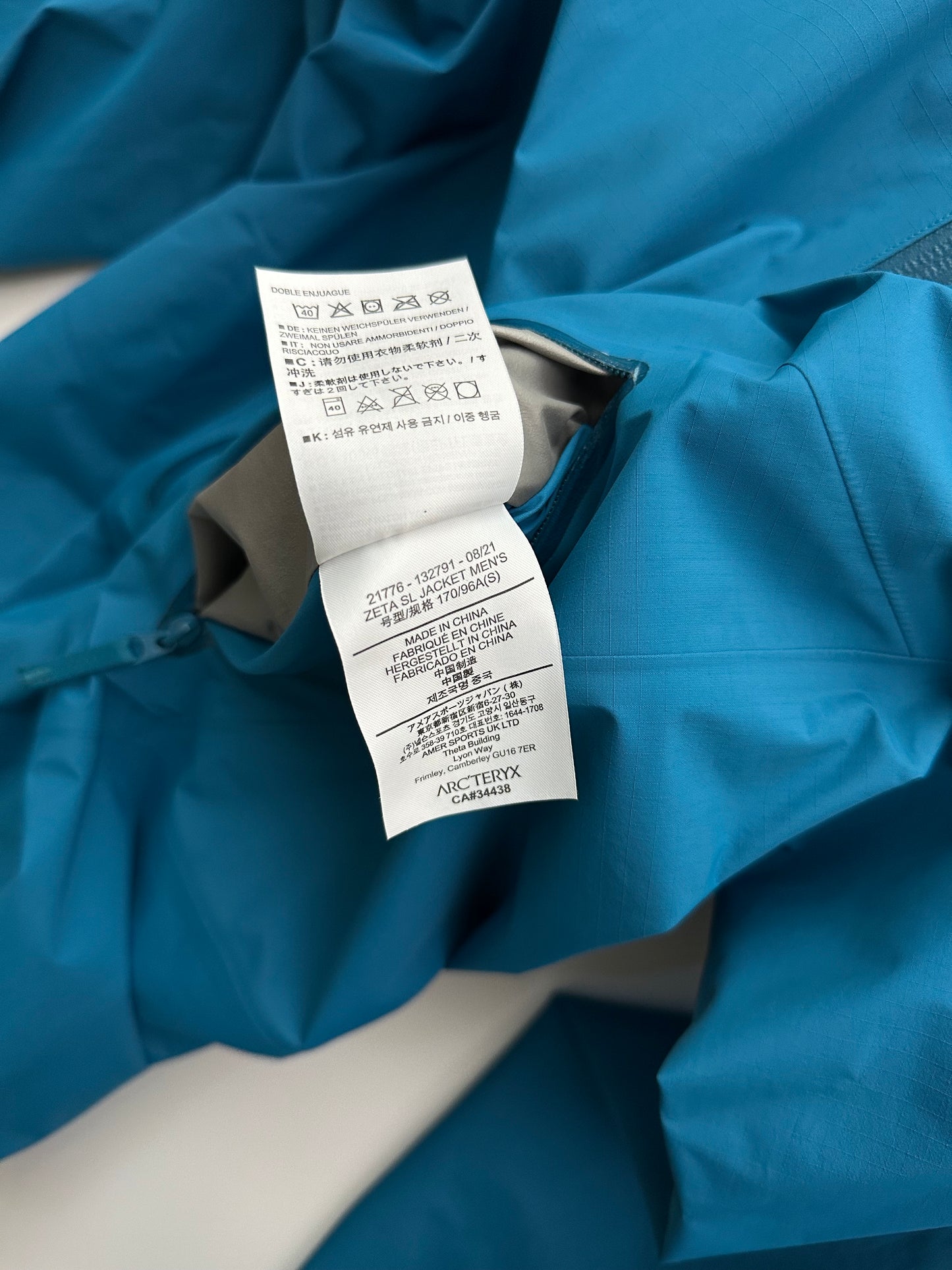 Arc’teryx Zeta SL Jacket Blue Men’s S Small Gore-Tex