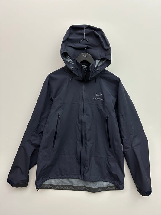 Arc’teryx Beta AR Jacket Black Sapphire Men’s XL Extra Large Gore-Tex Pro RECCO