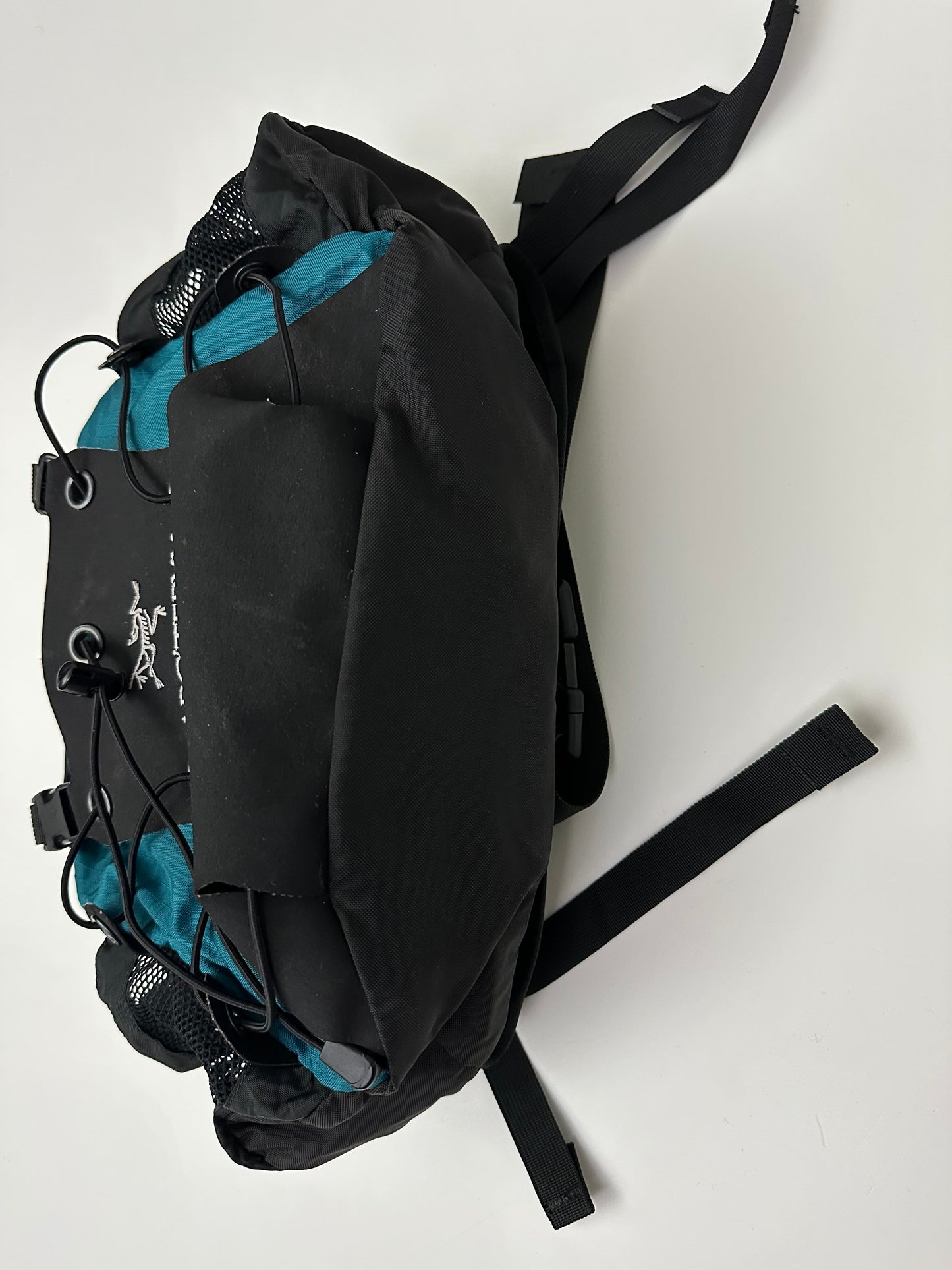 Arc'tery Q10 Lumbar Waist Pack Crossbody Bag Bluegrass Black Blue