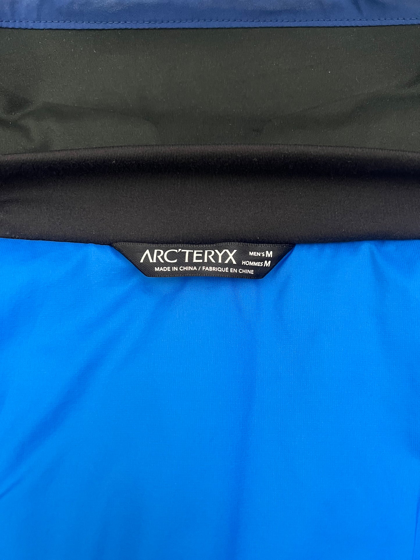 Arc’teryx Fission SV Jacket Triton Blue Men’s M Medium Gore-Tex