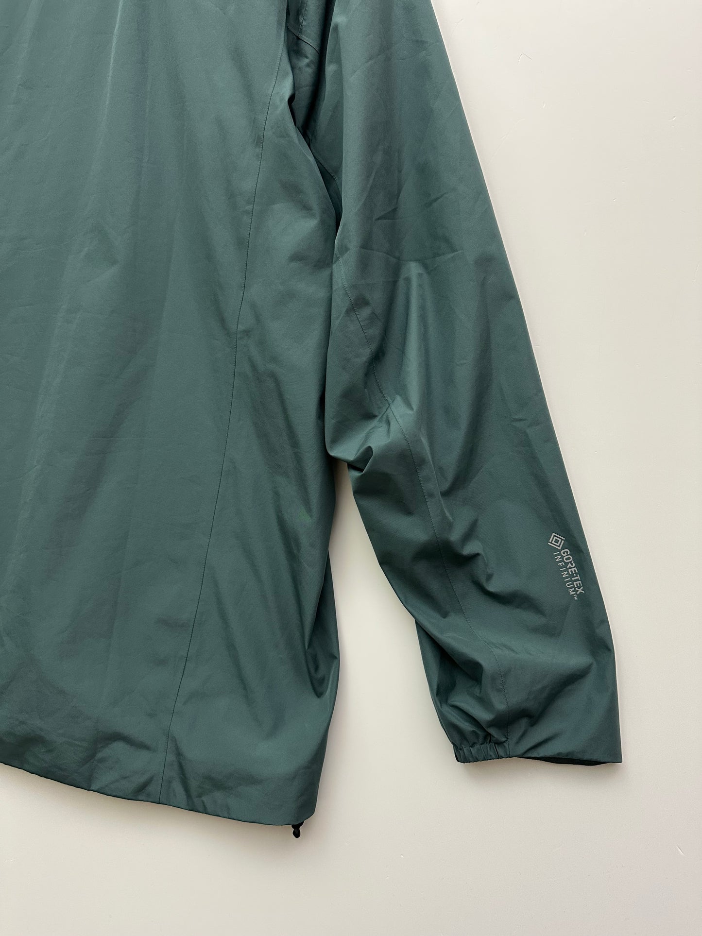 Arc’teryx Solano Jacket Boxcar Green Men’s XL Extra Large Gore-Tex Infinium