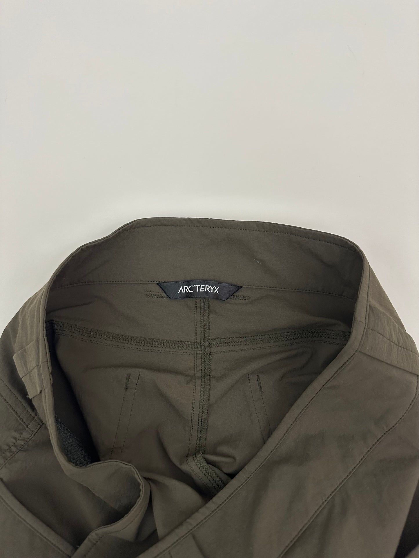 Arc’teryx Rampart Long Shorts Green Men’s 32