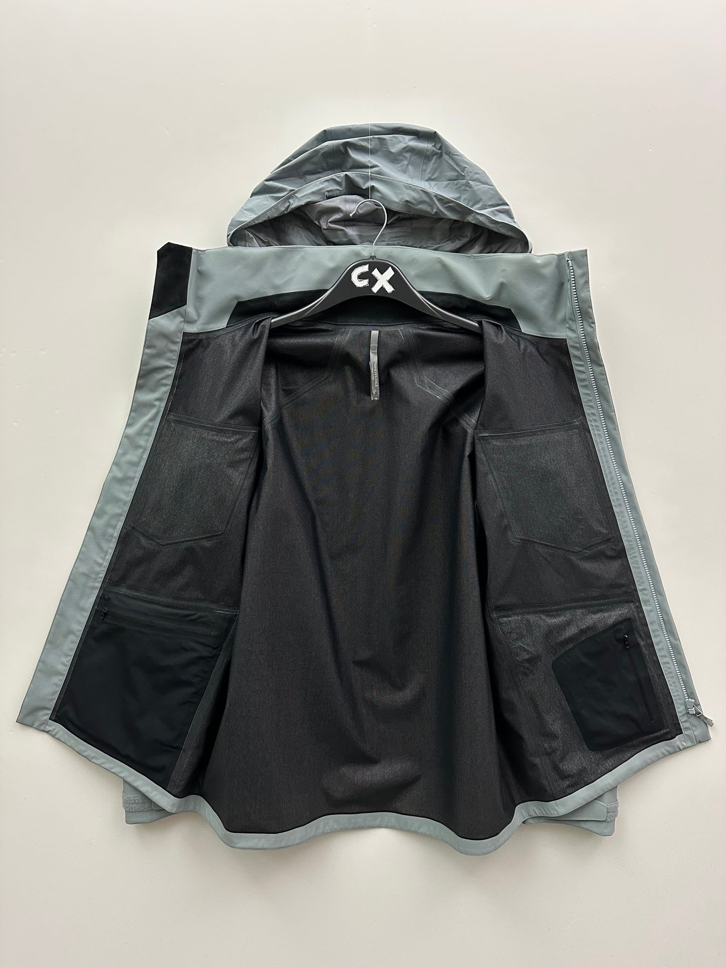 Arc’teryx Veilance Field Jacket Men’s M Medium Gore-Tex