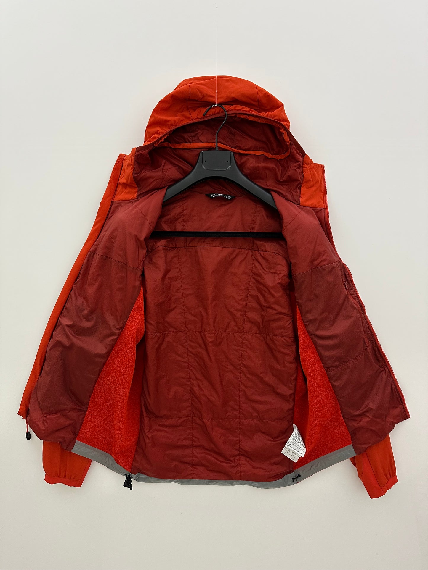 Arc’teryx Atom LT Hoody Red Men’s S Small