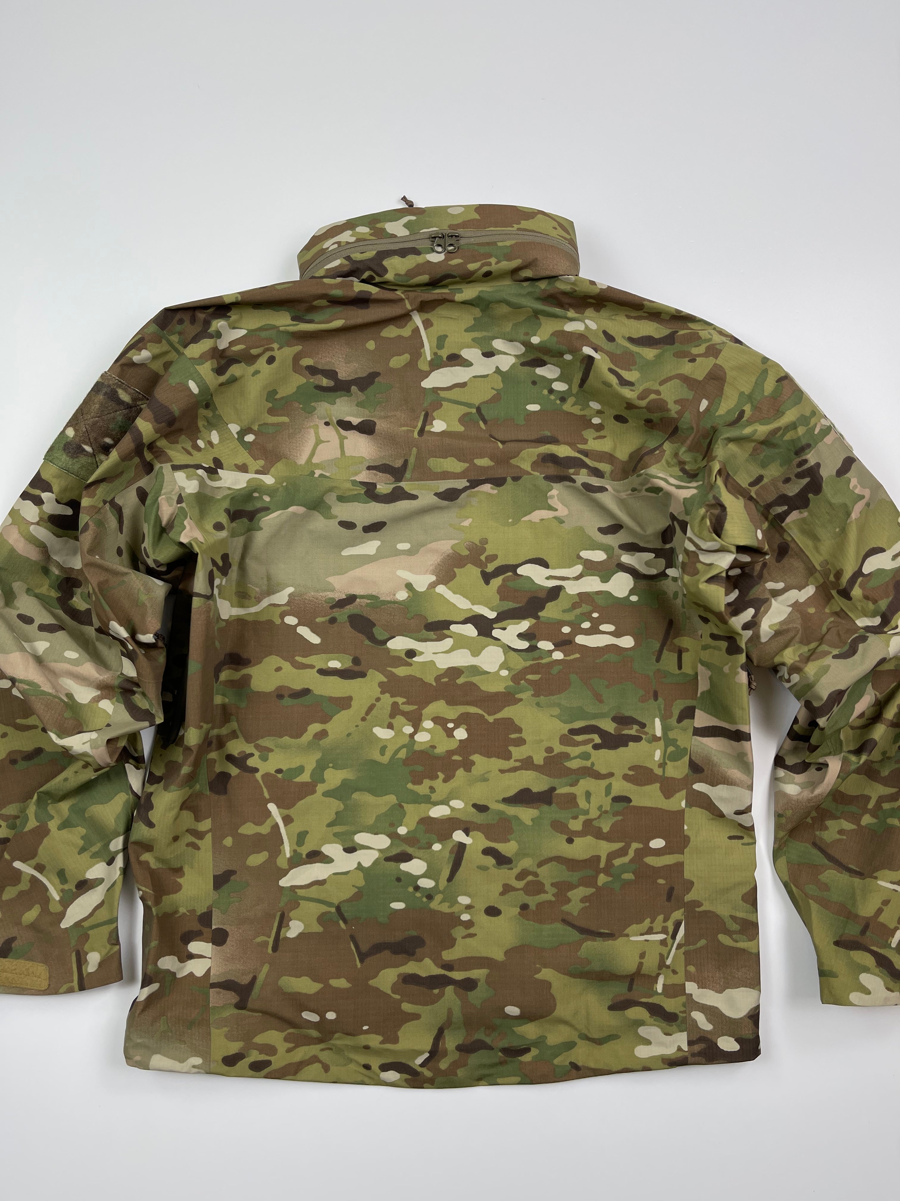 Arc'teryx LEAF Alpha Jacket Gen 1 Men's M Medium Multicam Gore-Tex 