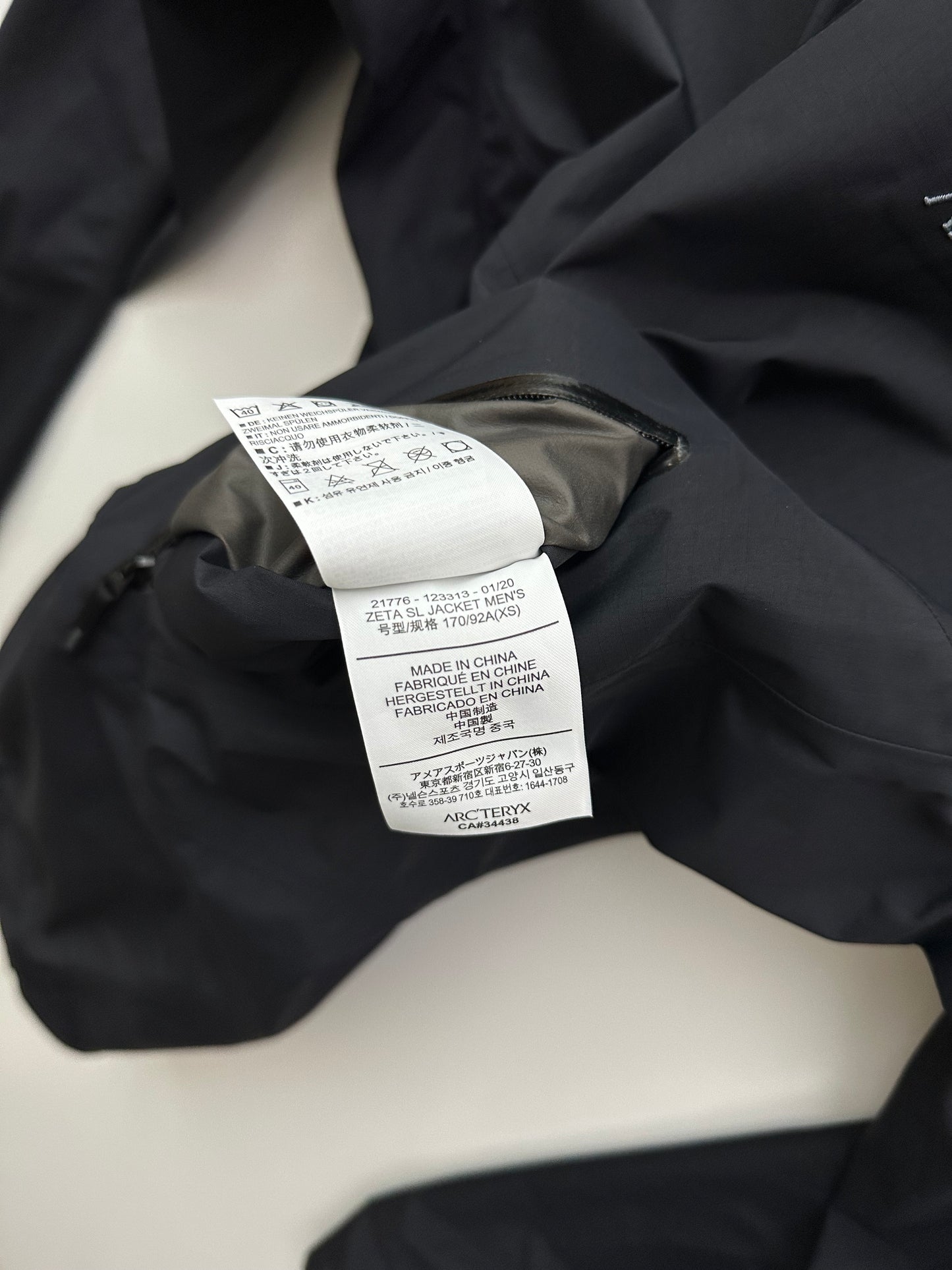 Arc’teryx Zeta SL Jacket Black Men’s XS Extra Small Gore-Tex