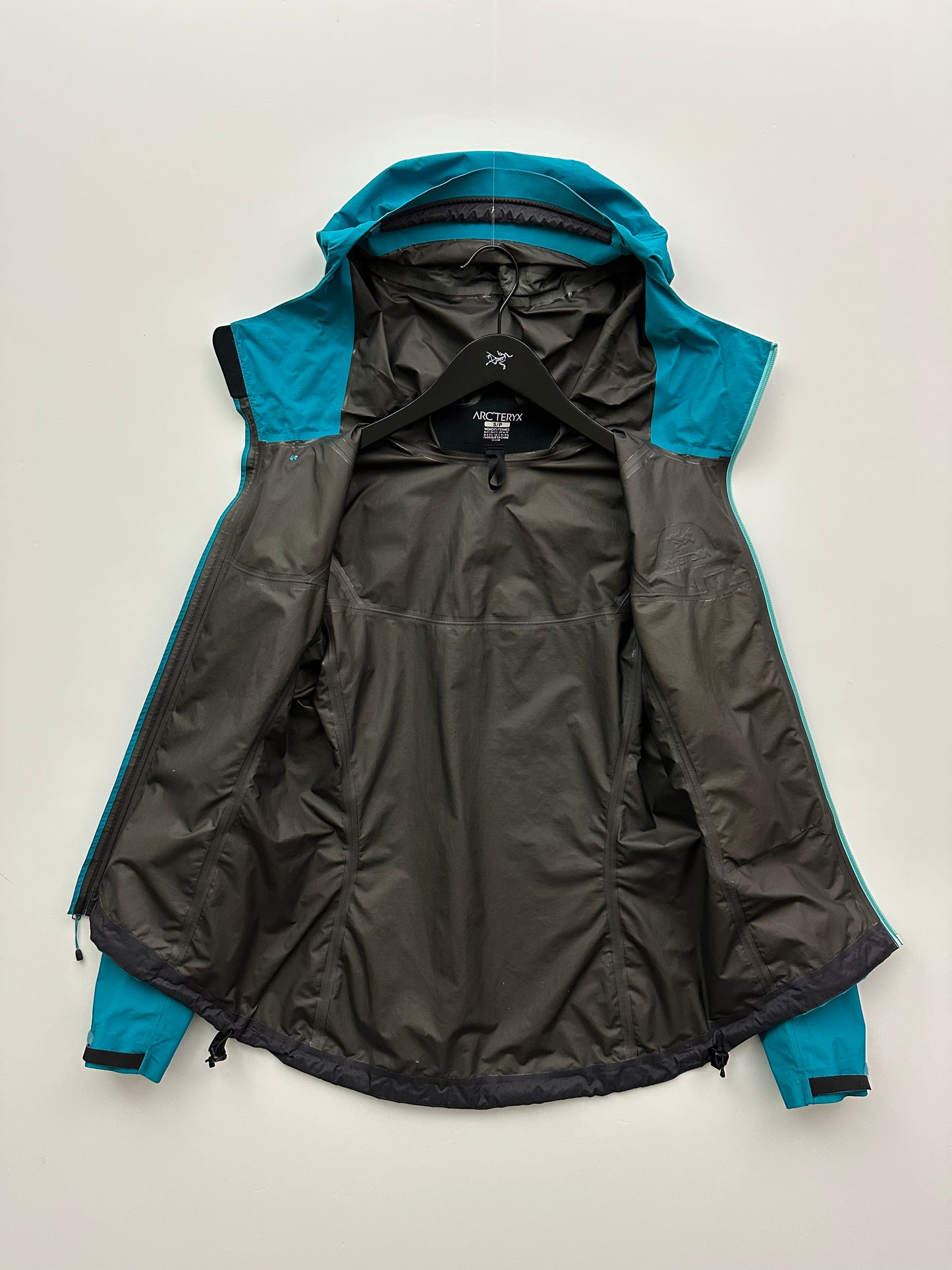 Arc’teryx Alpha SL Jacket Blue Women’s S Small Gore-Tex