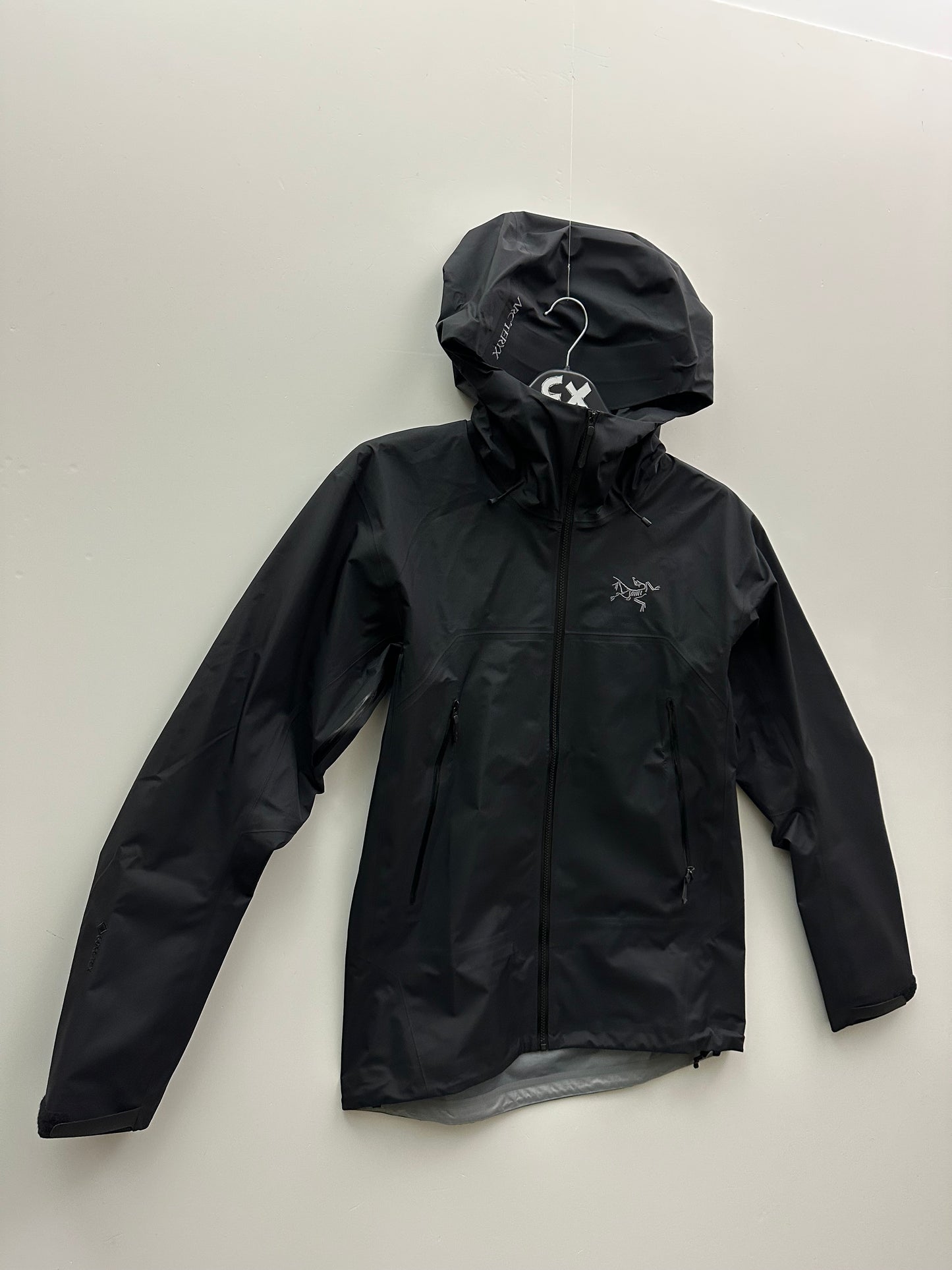 Arc’teryx Beta Lightweight Jacket Black Men’s S Small Gore-Tex RECCO