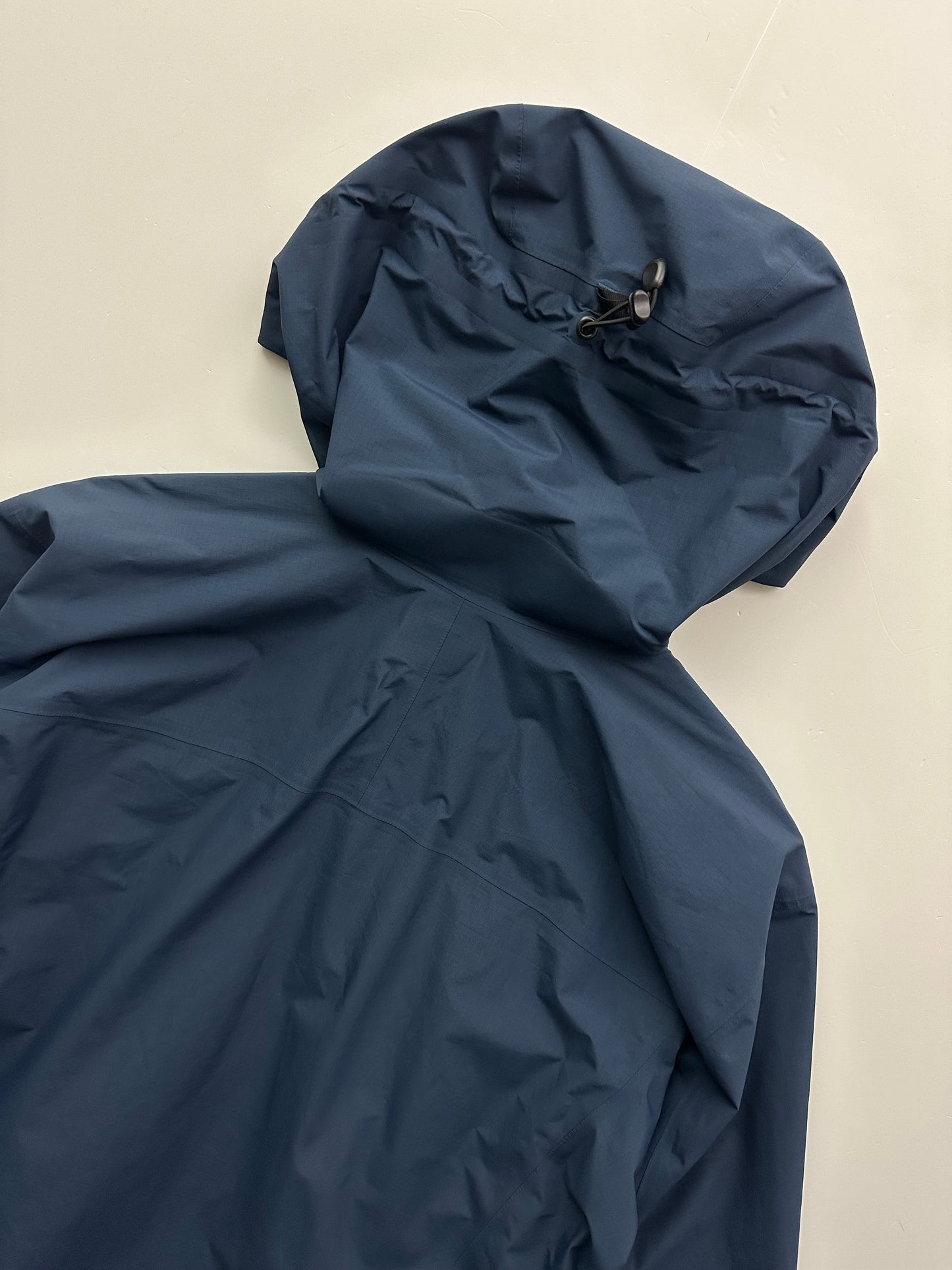 Arc’teryx Beta SL Jacket Nocturne Blue Men’s S Small Gore-Tex