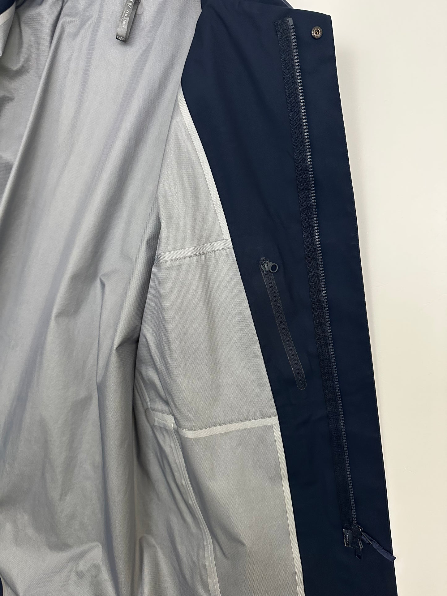 Arc'teryx Veilance Partition Coat Men's XS Extra Small Gore-Tex